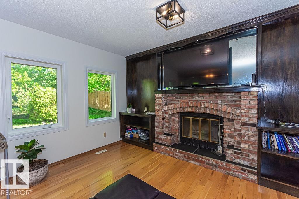 Photo 19 at 31 Windermere Crescent, Woodlands, St. Albert