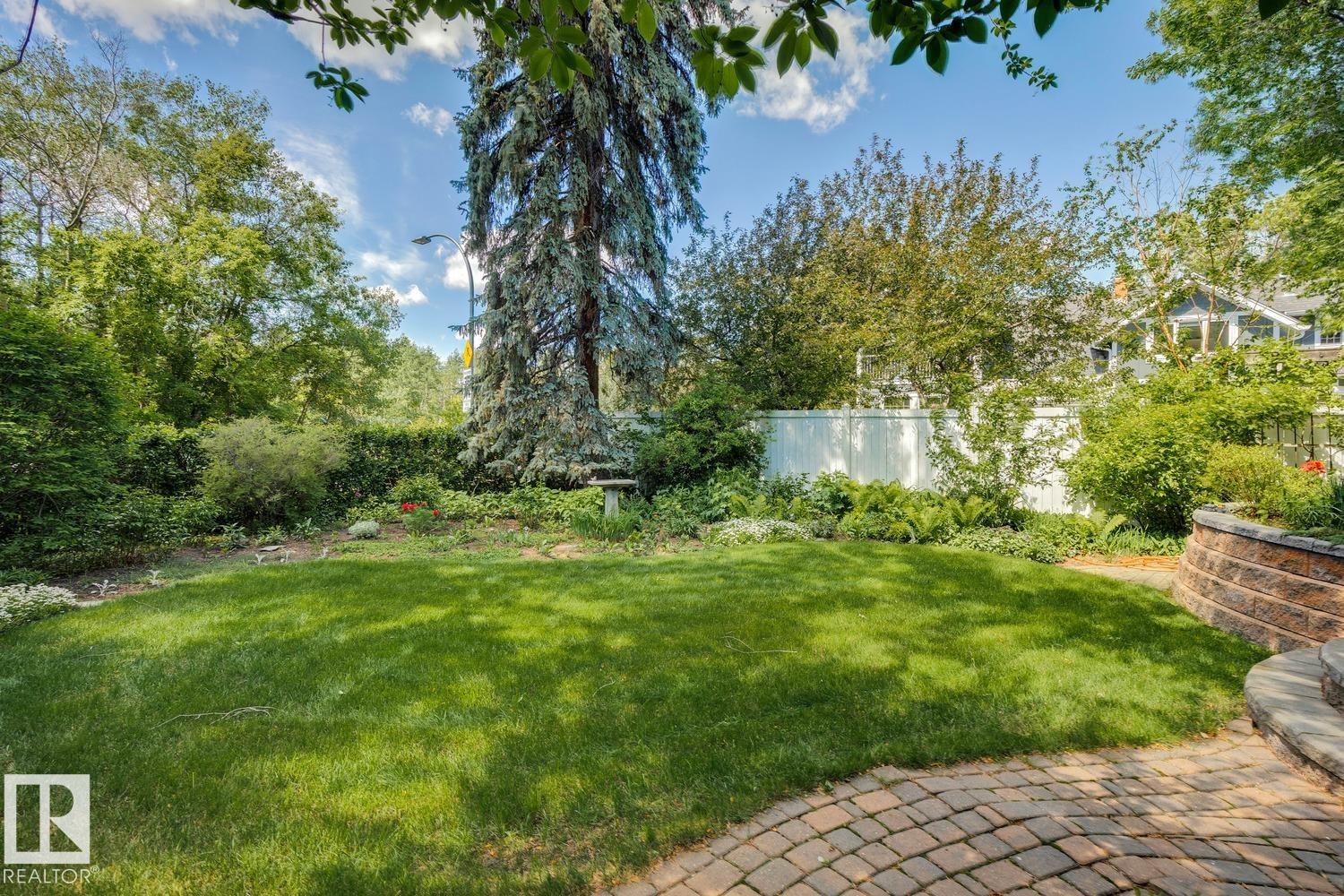 Photo 64 at 9425 97 Street NW, Bonnie Doon, Edmonton