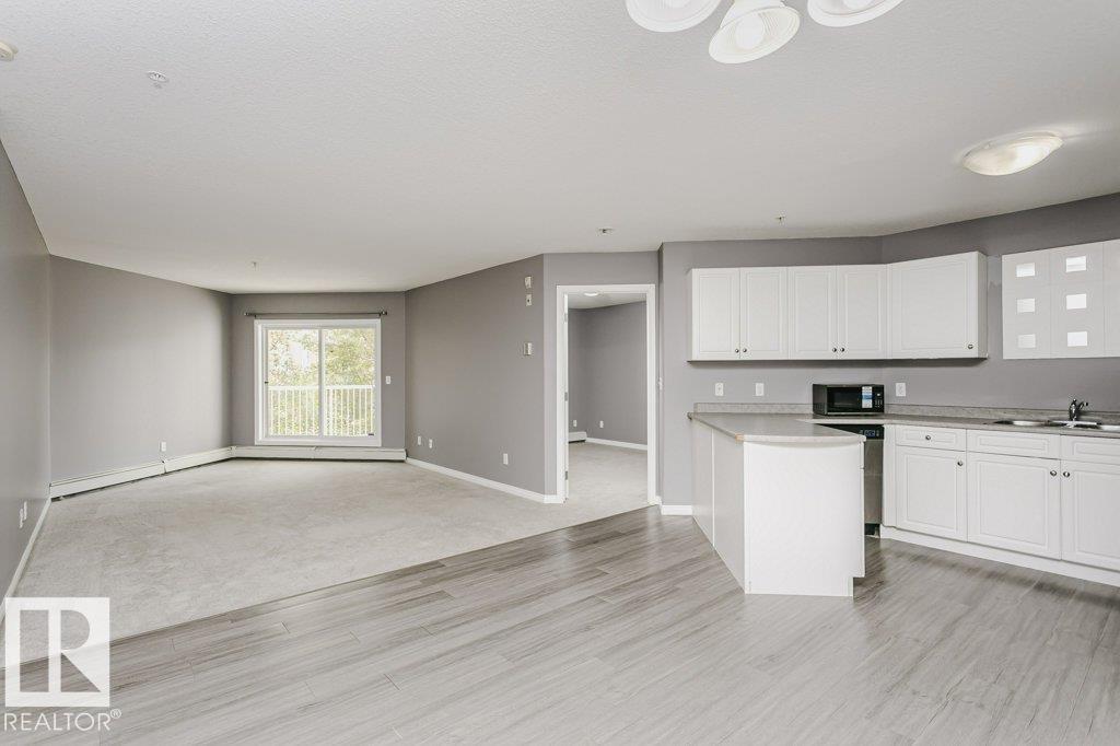 Photo 12 at 205 - 9930 100 Avenue, Sherridon Heights, Fort Saskatchewan
