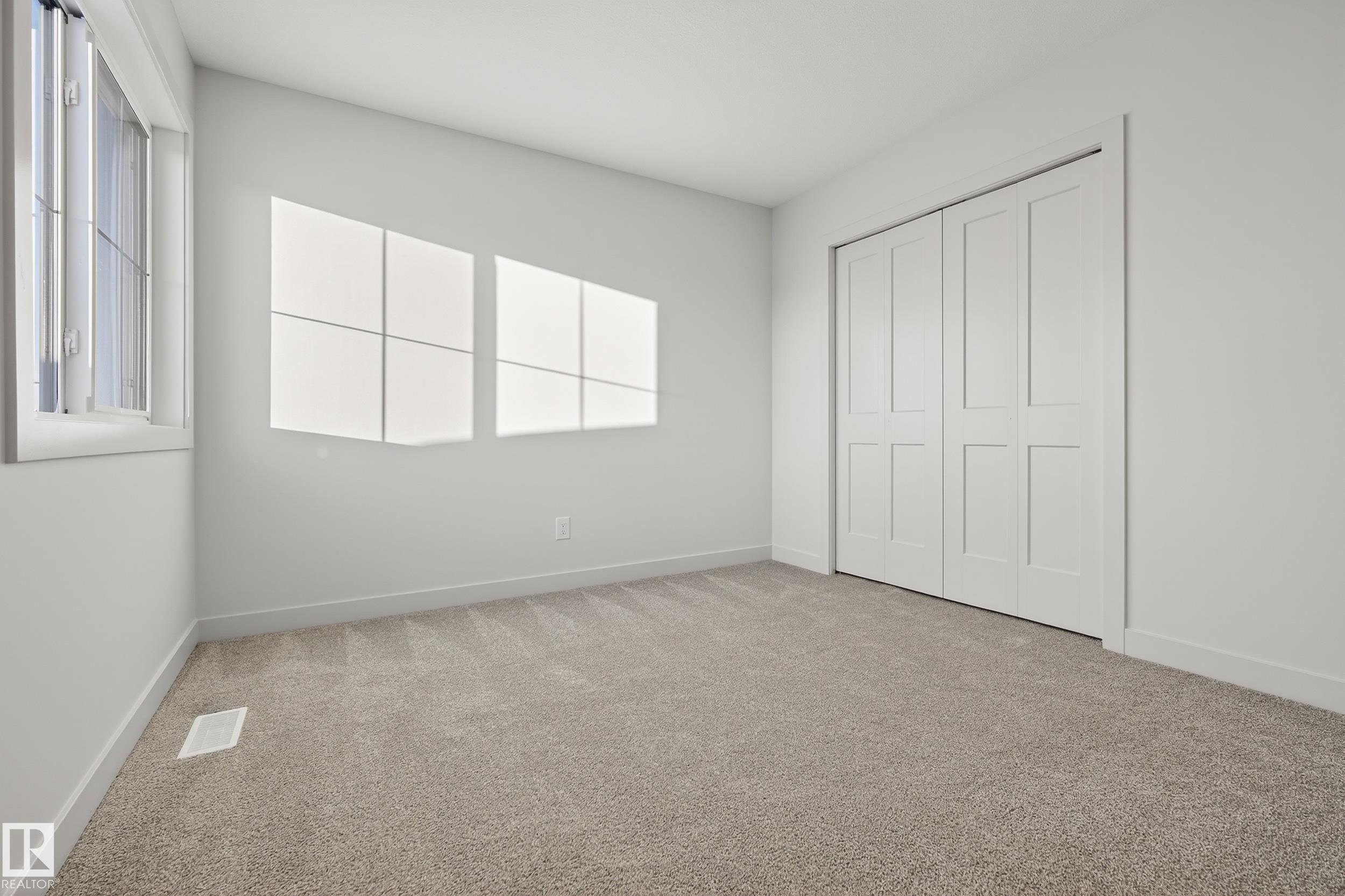 Photo 34 at 10 Prescott Boulevard, Prescott, Spruce Grove