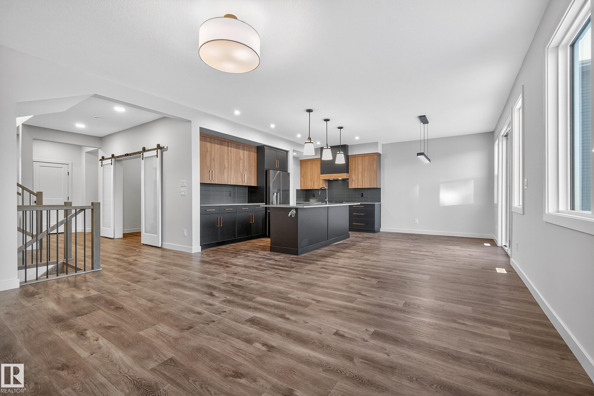 Photo 6 at 10 Prescott Boulevard, Prescott, Spruce Grove