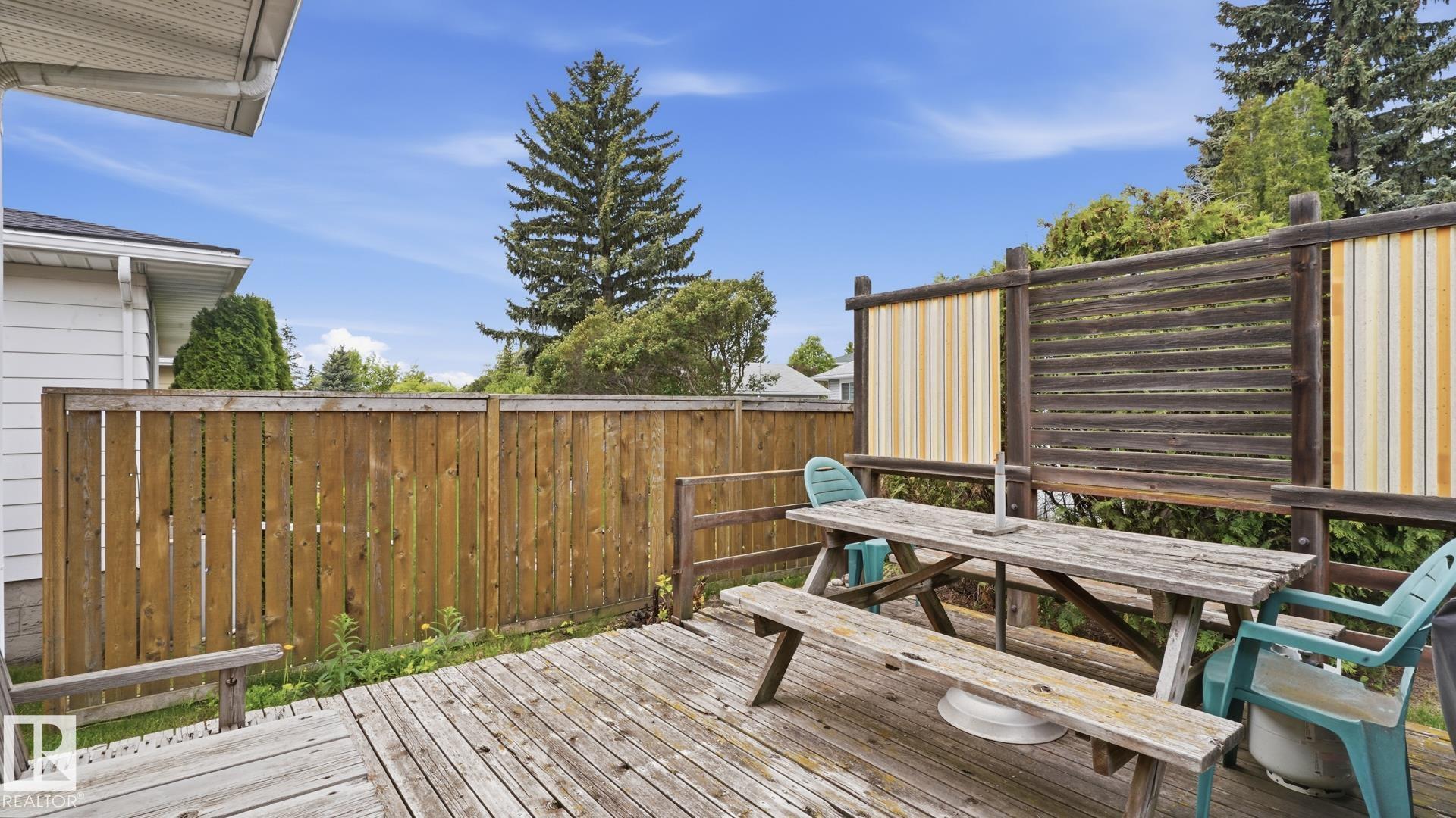 Photo 37 at 7408 40 Avenue NW, Michaels Park, Edmonton