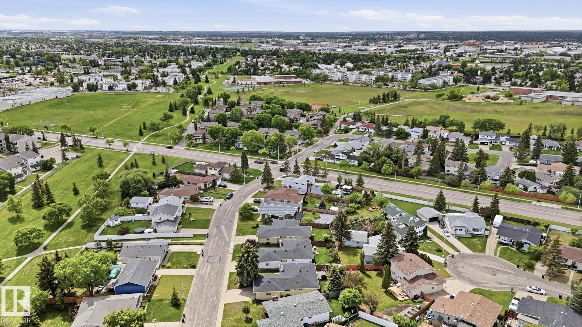 Photo 43 at 7408 40 Avenue NW, Michaels Park, Edmonton