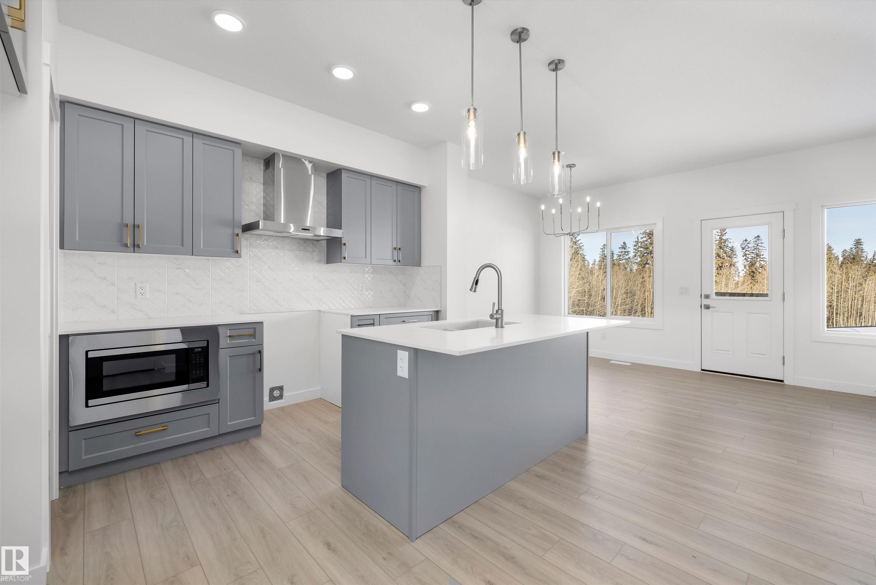 19003 24 Avenue NW, The Uplands, Edmonton