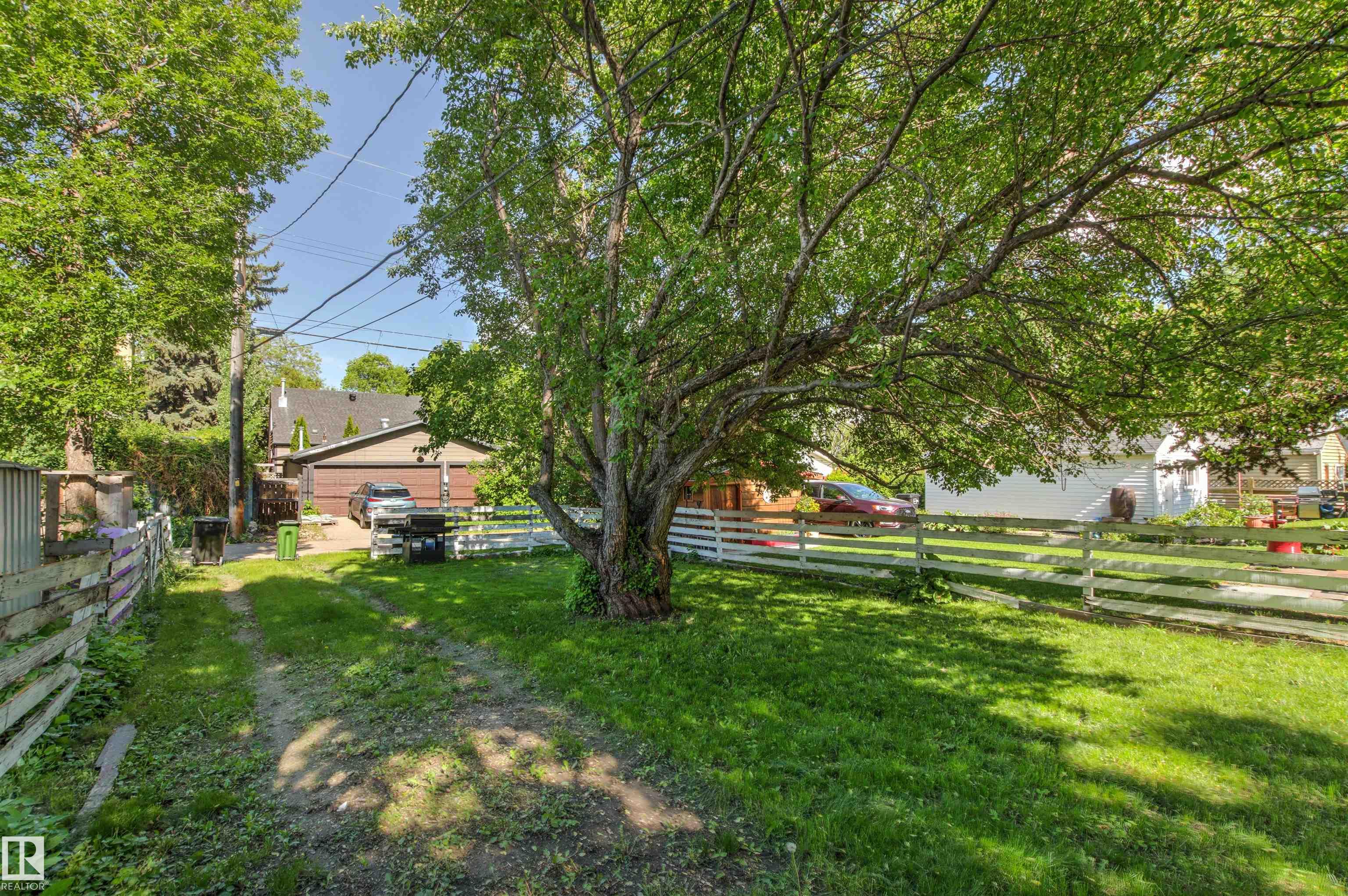 Photo 21 at 11417 65 Street NW, Highlands, Edmonton
