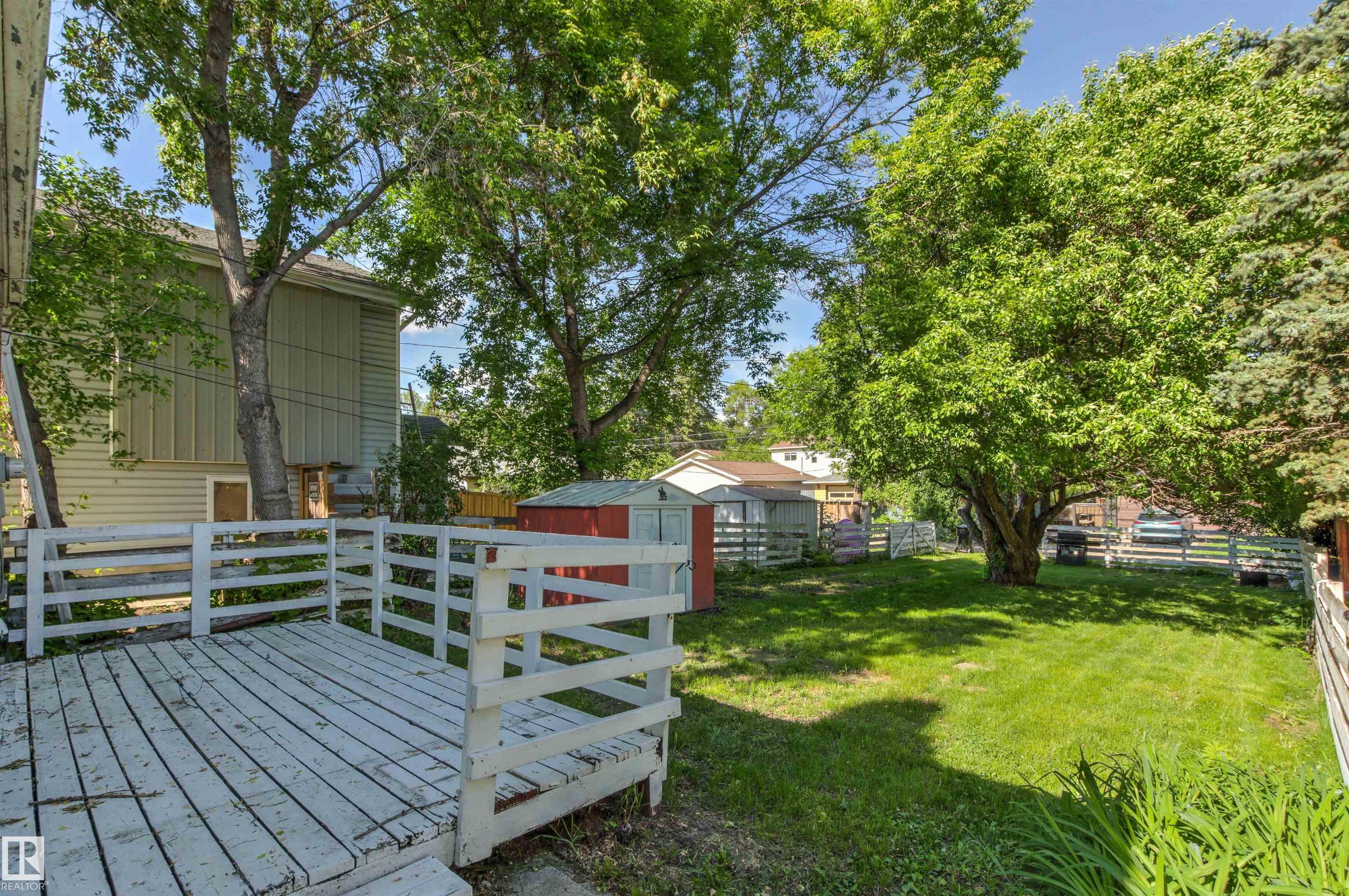 11417 65 Street NW, Highlands, Edmonton