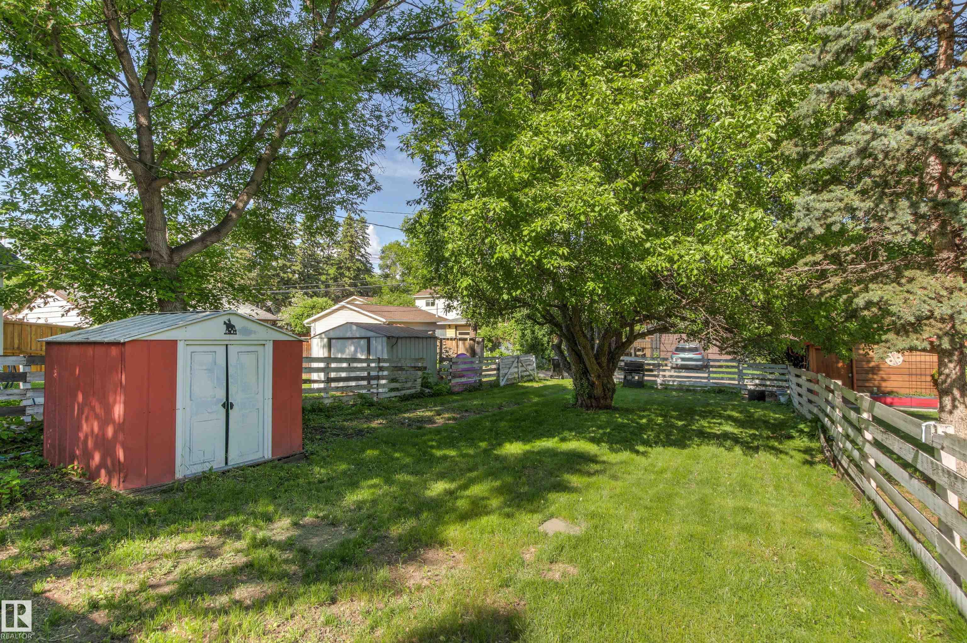 11417 65 Street NW, Highlands, Edmonton