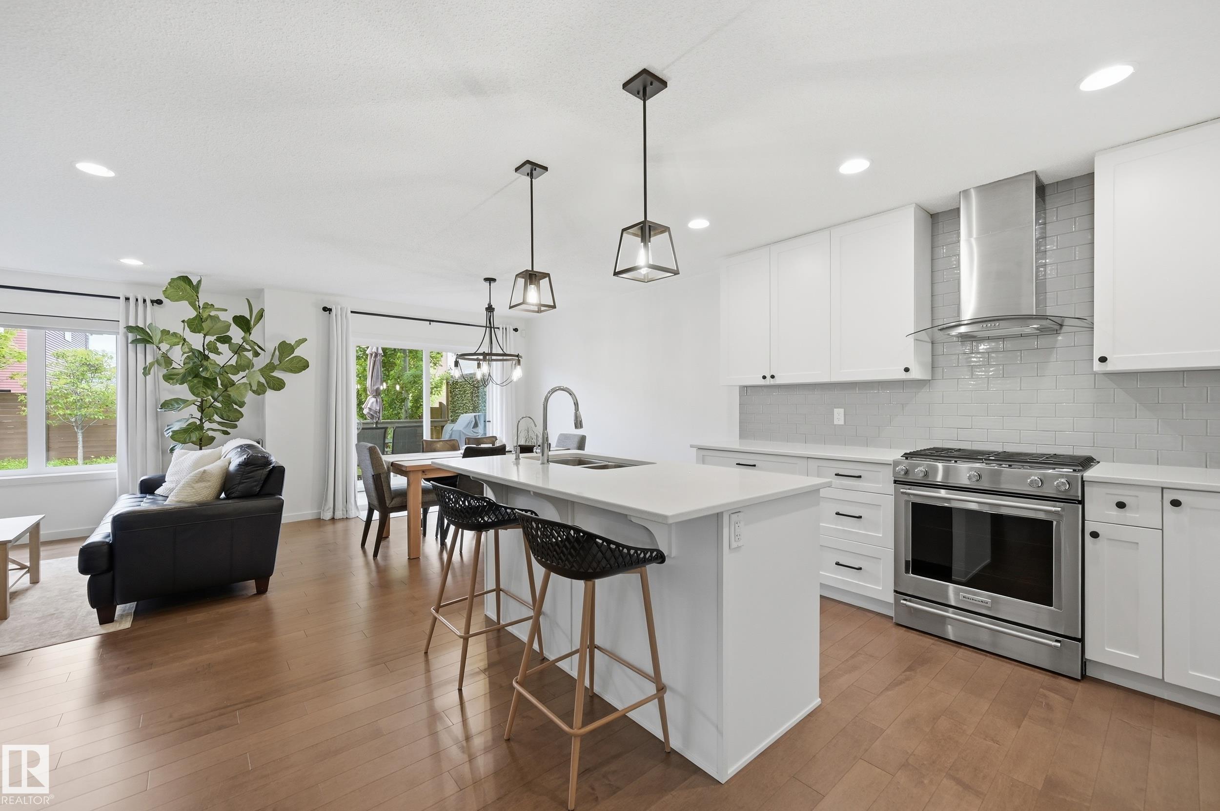 Photo 6 at 105 James Crescent, Jensen Lakes, St. Albert