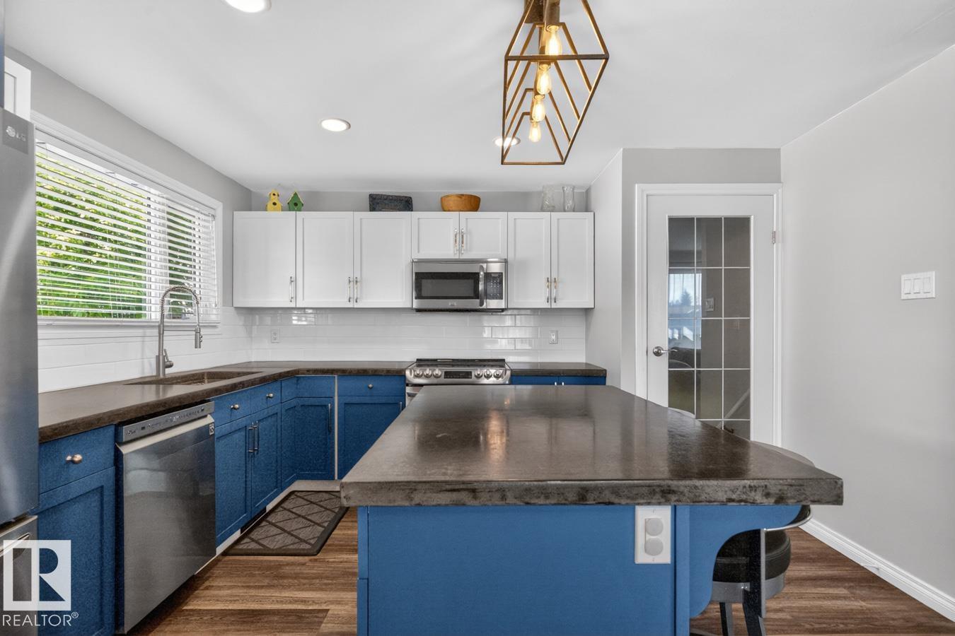 152 Warwick Road NW, Dunluce, Edmonton