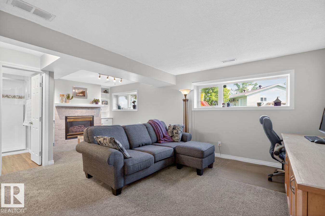 Photo 20 at 152 Warwick Road NW, Dunluce, Edmonton