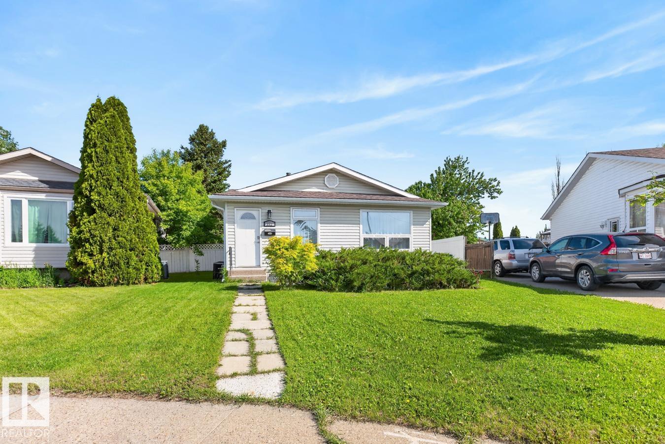 152 Warwick Road NW, Dunluce, Edmonton