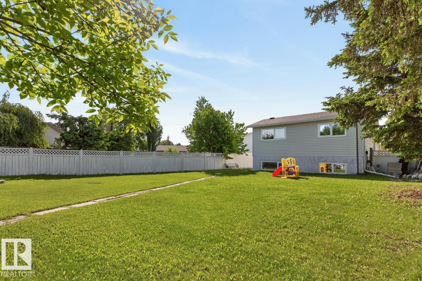 Photo 32 at 152 Warwick Road NW, Dunluce, Edmonton