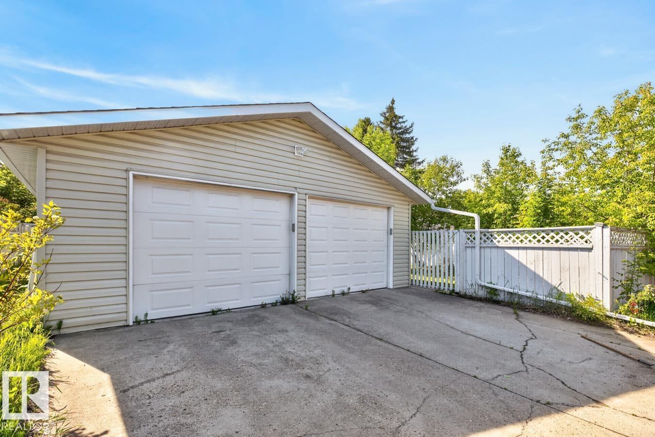 Photo 33 at 152 Warwick Road NW, Dunluce, Edmonton