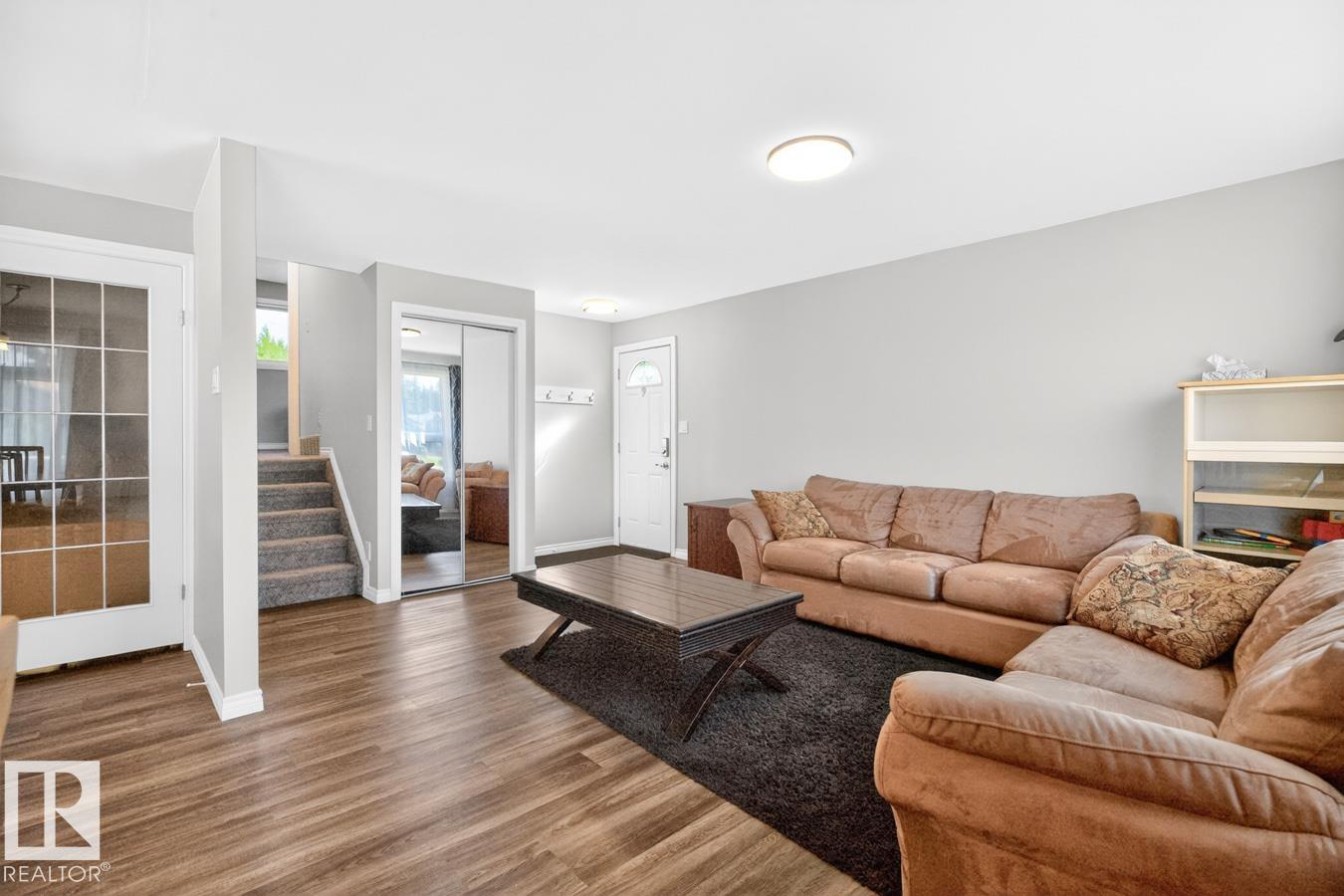 Photo 9 at 152 Warwick Road NW, Dunluce, Edmonton