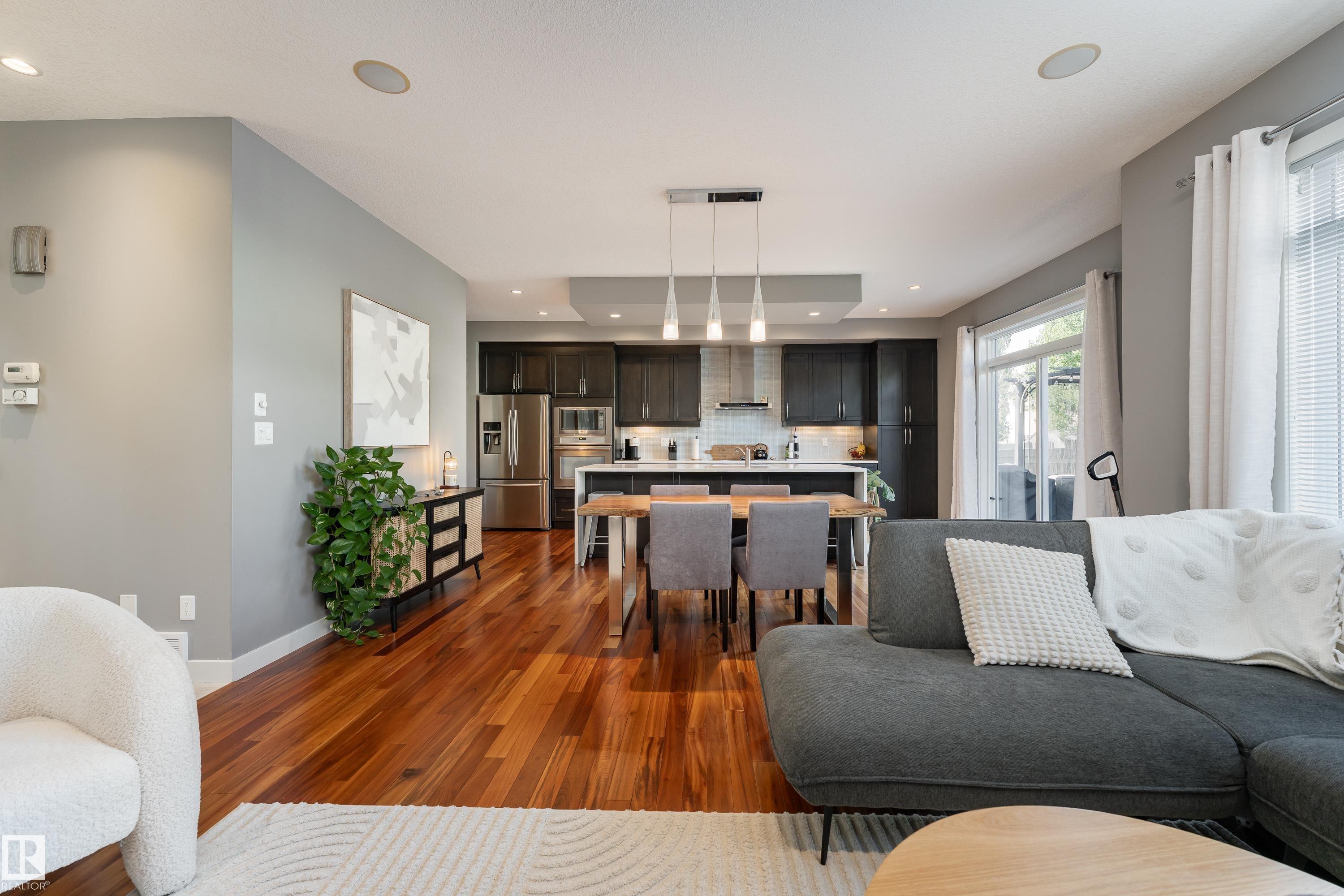 Photo 7 at 12932 201 Street NW, Trumpeter Area, Edmonton