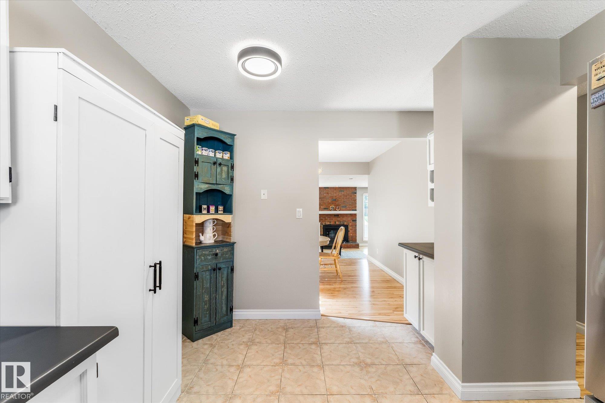 Photo 18 at 13840 30 Street NW, Hairsine, Edmonton