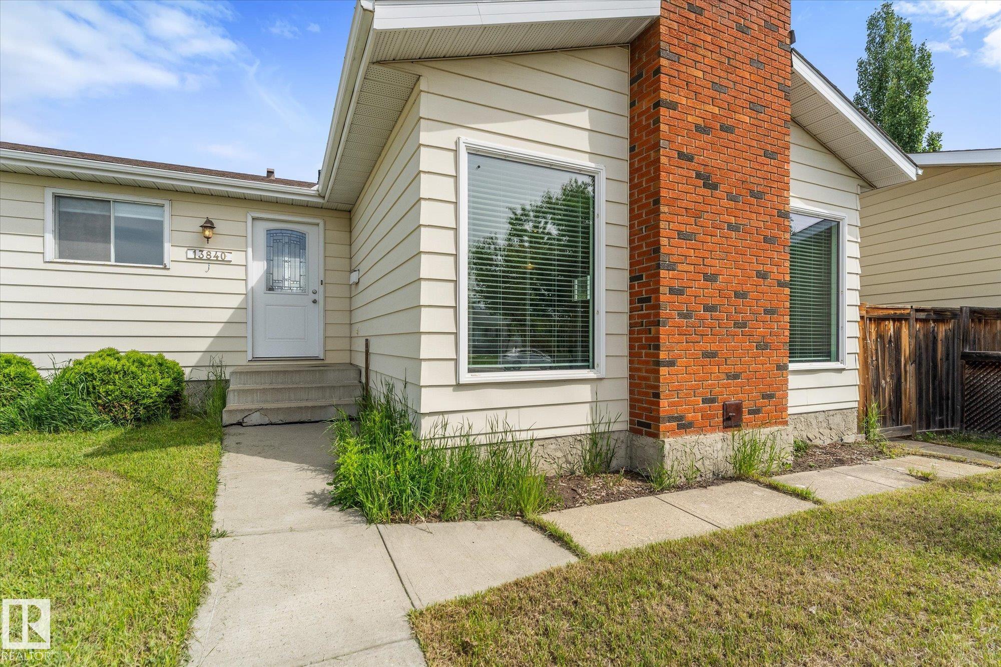 13840 30 Street NW, Hairsine, Edmonton