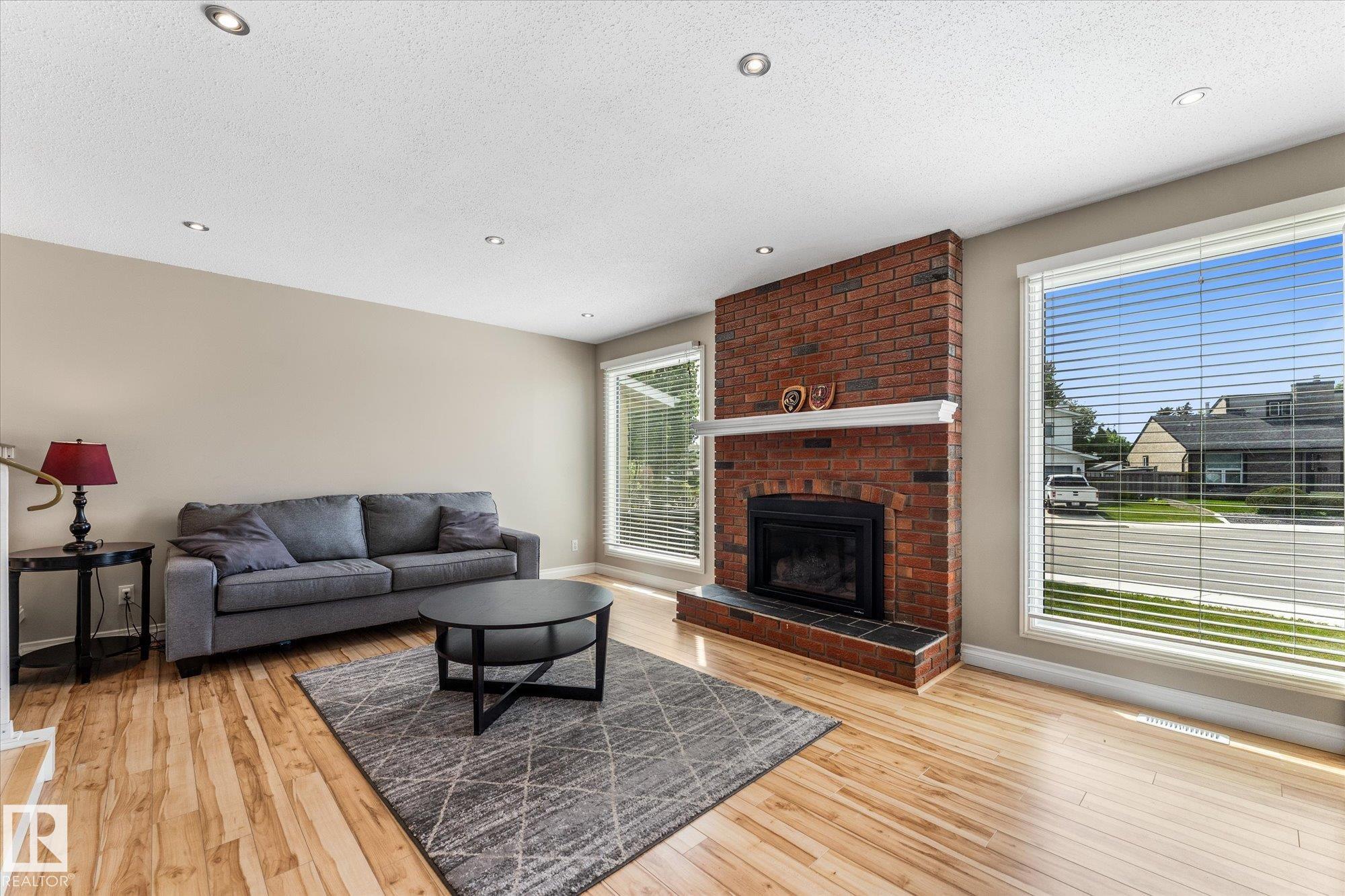 Photo 9 at 13840 30 Street NW, Hairsine, Edmonton