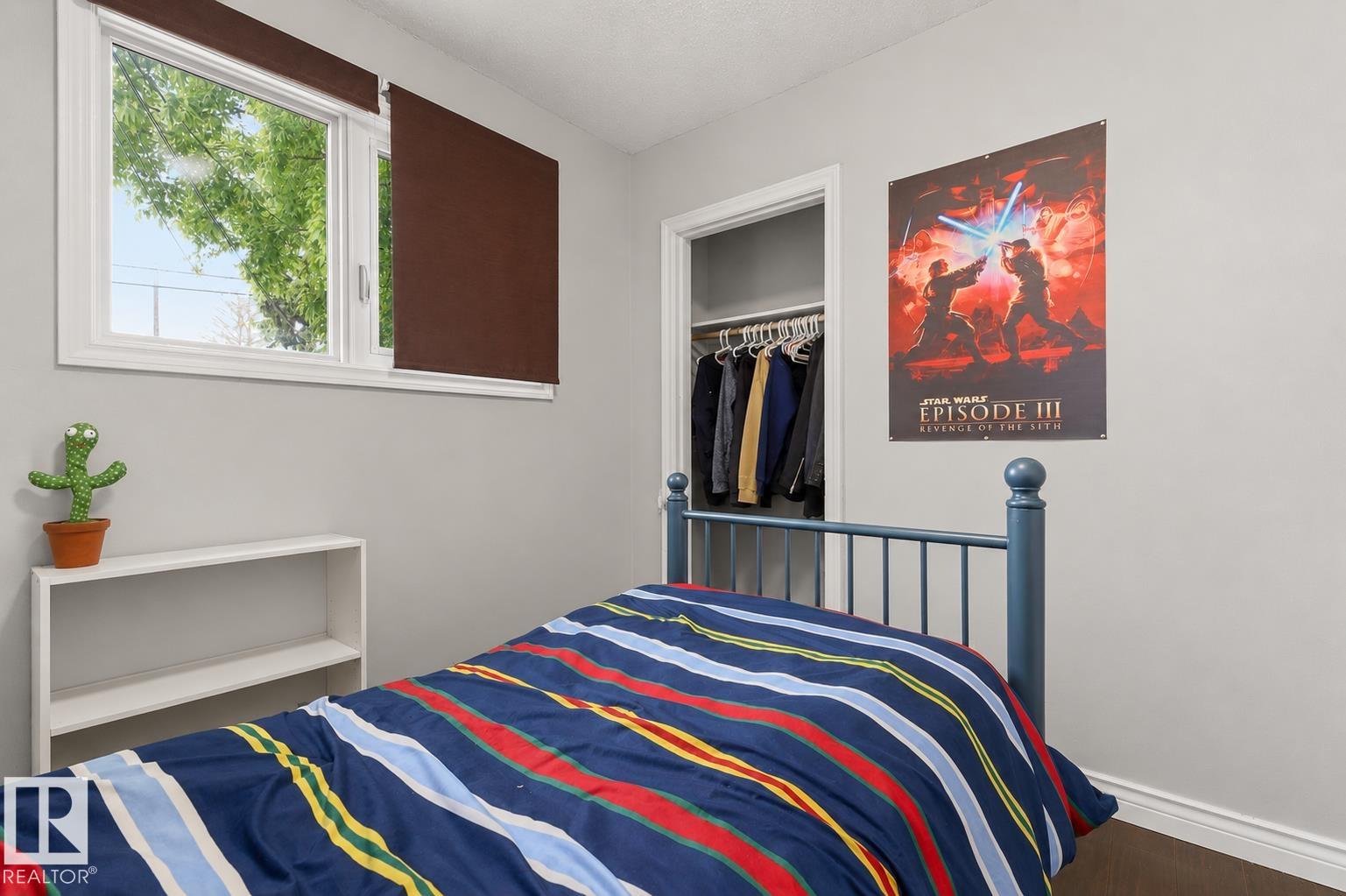 Photo 15 at 11234 40 Avenue NW, Royal Gardens, Edmonton