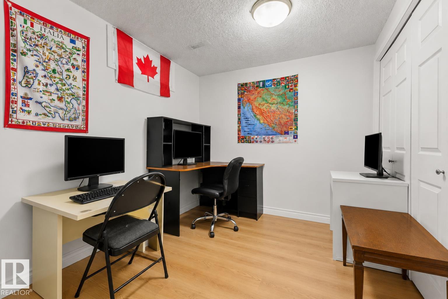 Photo 21 at 11234 40 Avenue NW, Royal Gardens, Edmonton