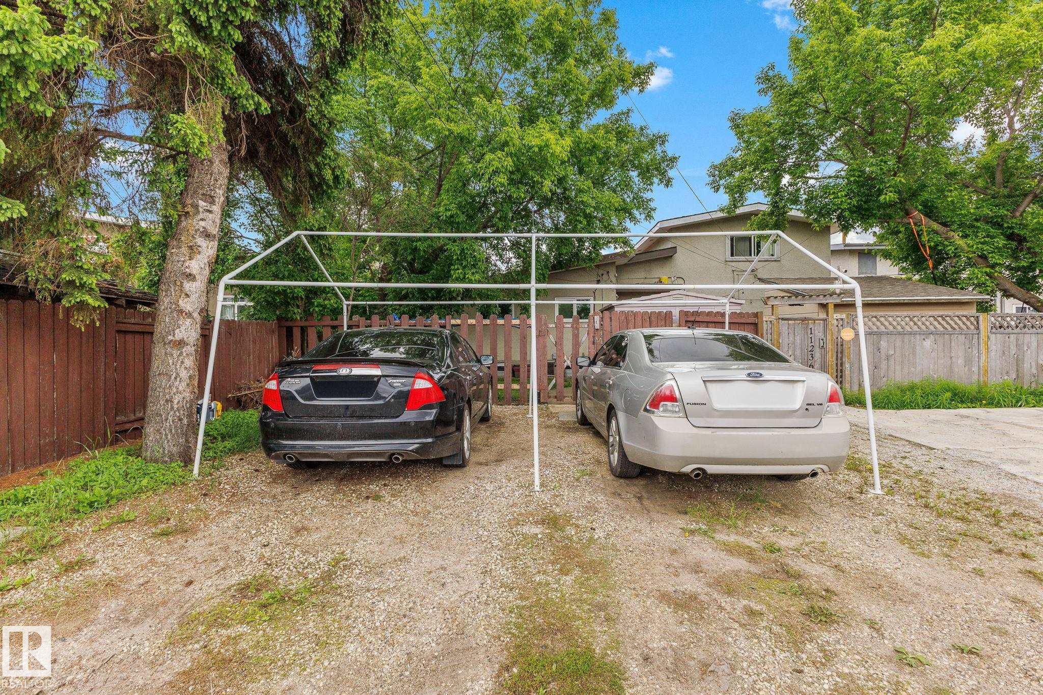 Photo 27 at 11234 40 Avenue NW, Royal Gardens, Edmonton