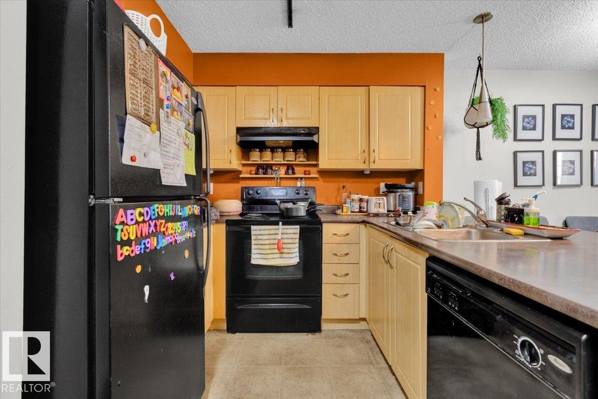 Photo 18 at 114 - 11453 Ellerslie Road SW, Rutherford, Edmonton
