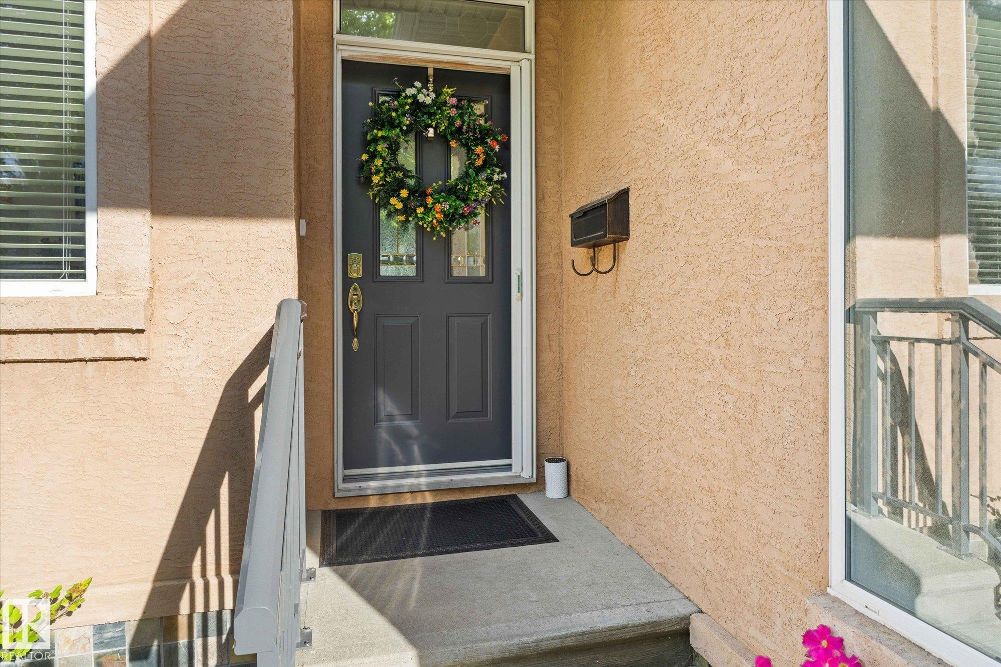 6 - 50 Oakridge Drive S, Oakmont, St. Albert