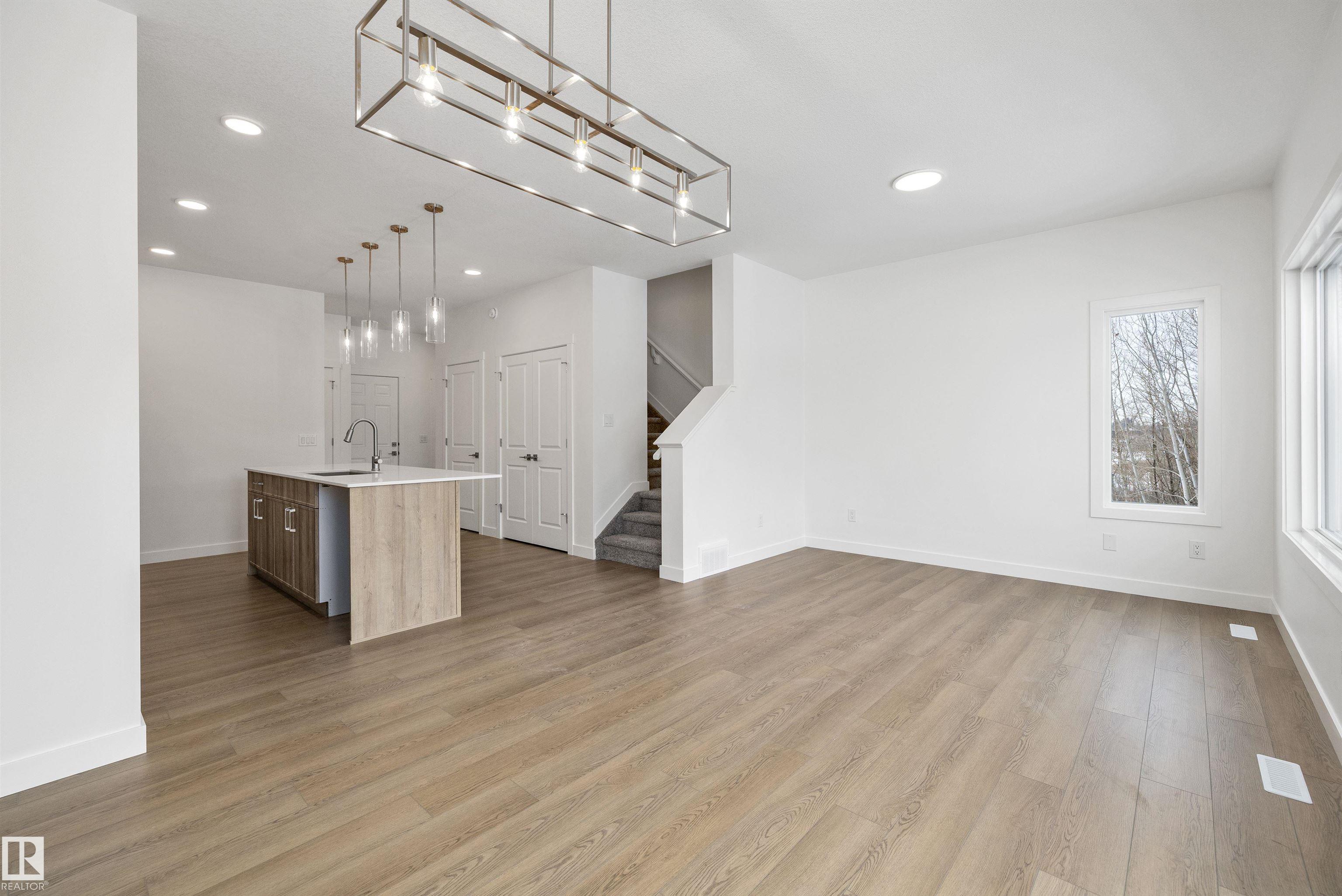 Photo 12 at 18953 24 Avenue NW, The Uplands, Edmonton