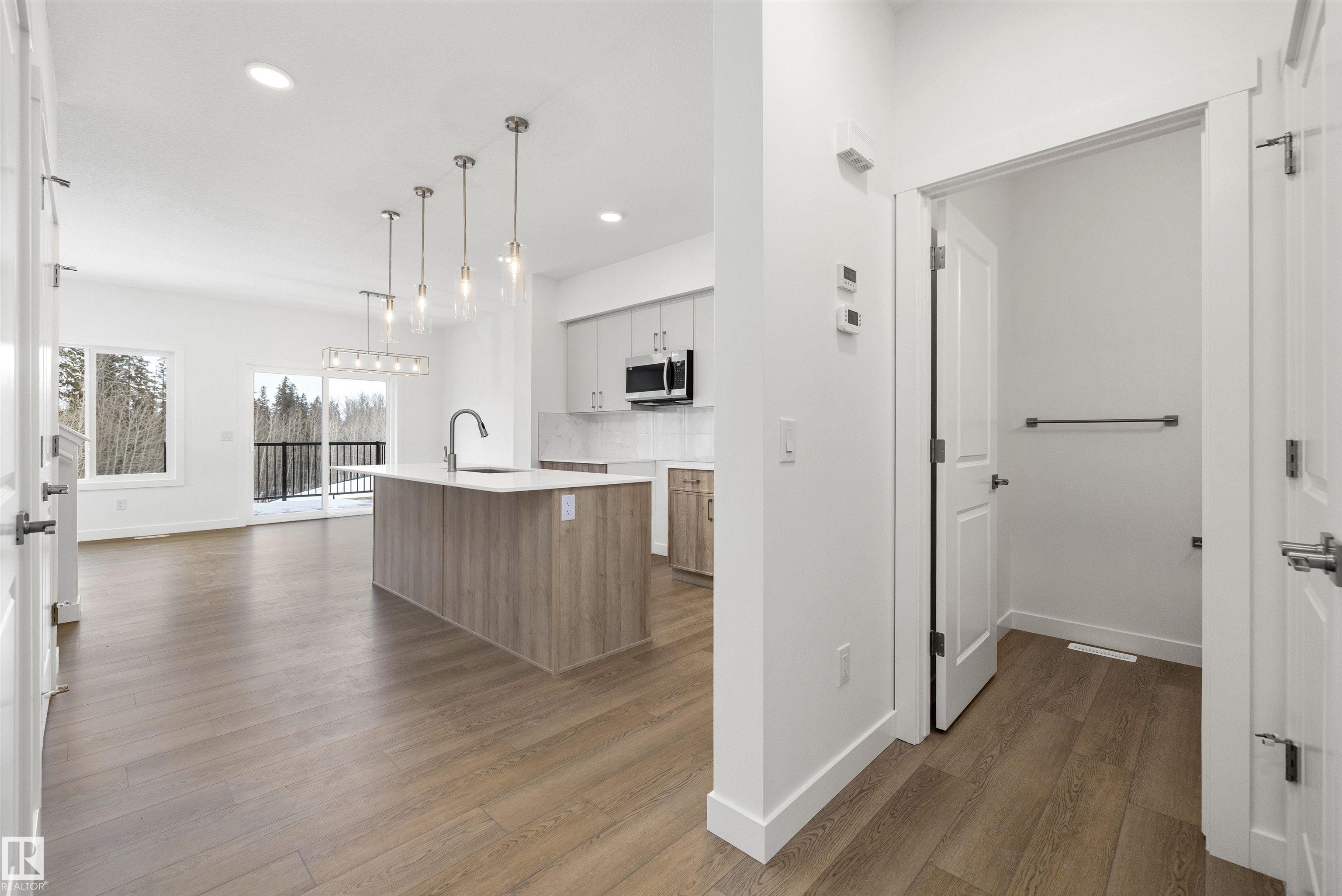 18953 24 Avenue NW, The Uplands, Edmonton