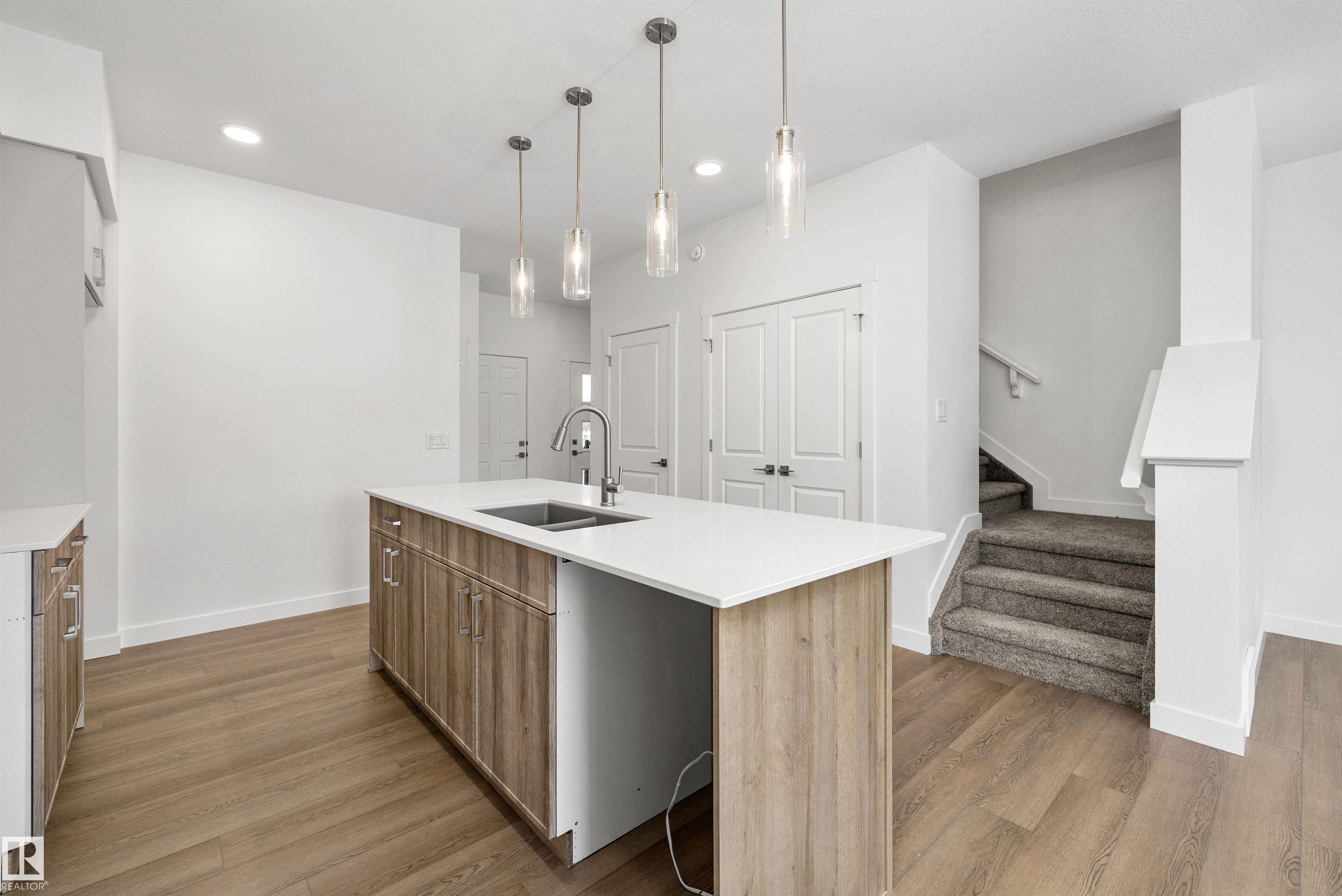 Photo 7 at 18953 24 Avenue NW, The Uplands, Edmonton