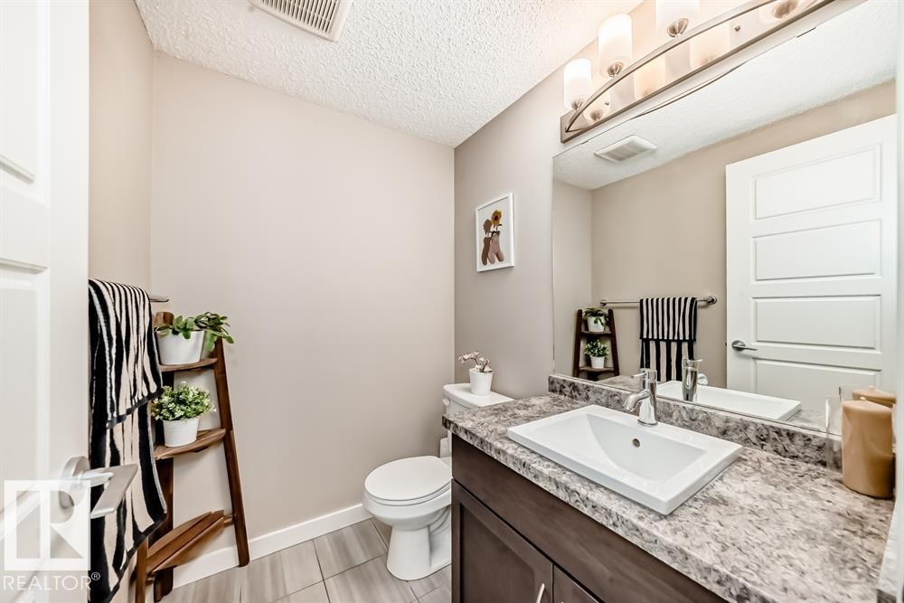 Photo 18 at 3346 15a Avenue NW, Laurel, Edmonton