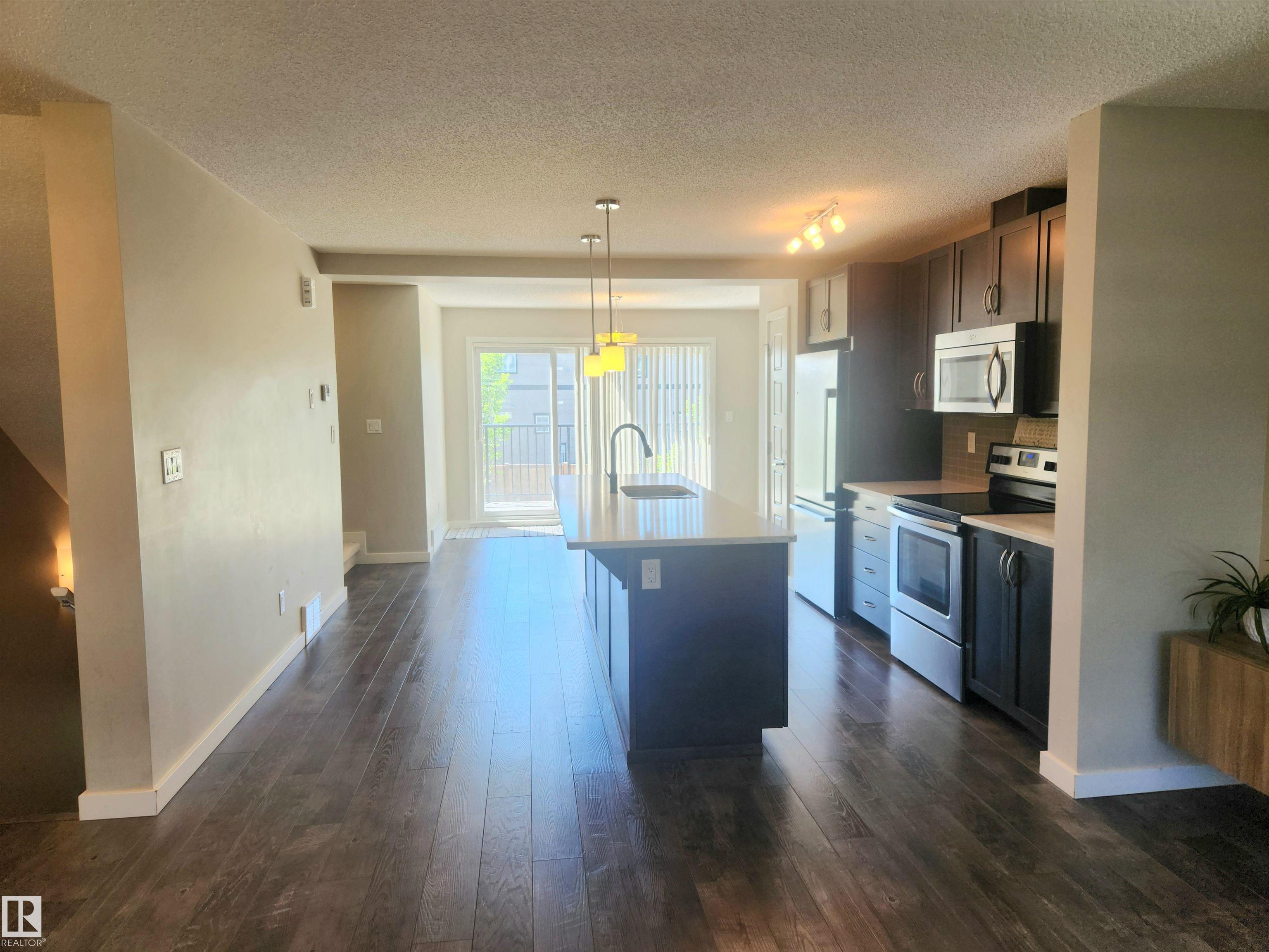 Photo 7 at 3346 15a Avenue NW, Laurel, Edmonton