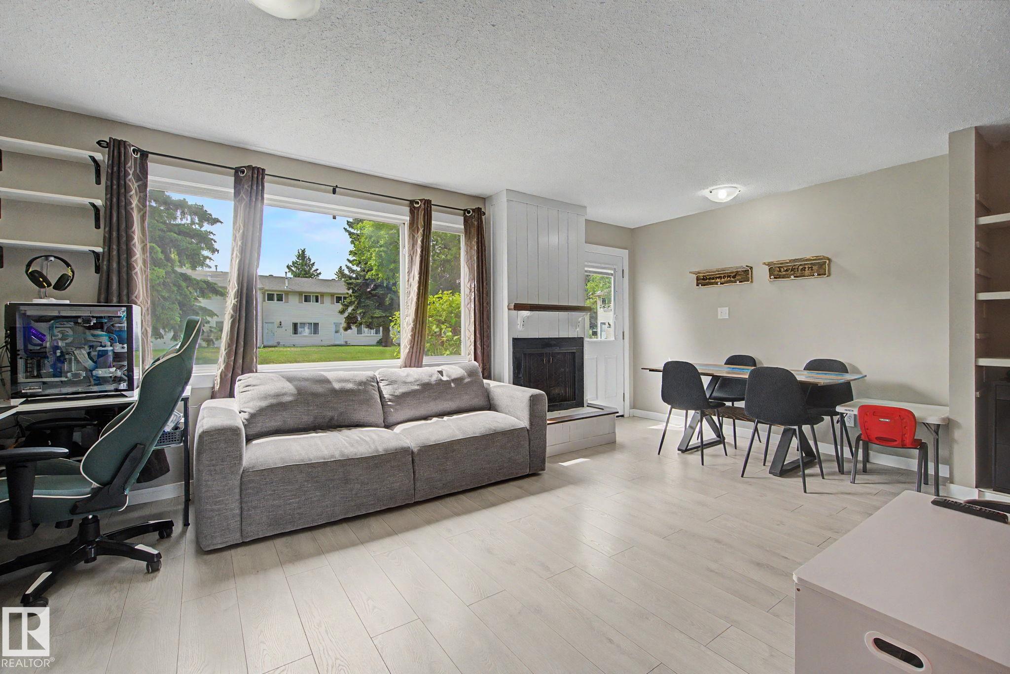 Photo 12 at 4315 46 Street, Meridian Heights, Stony Plain