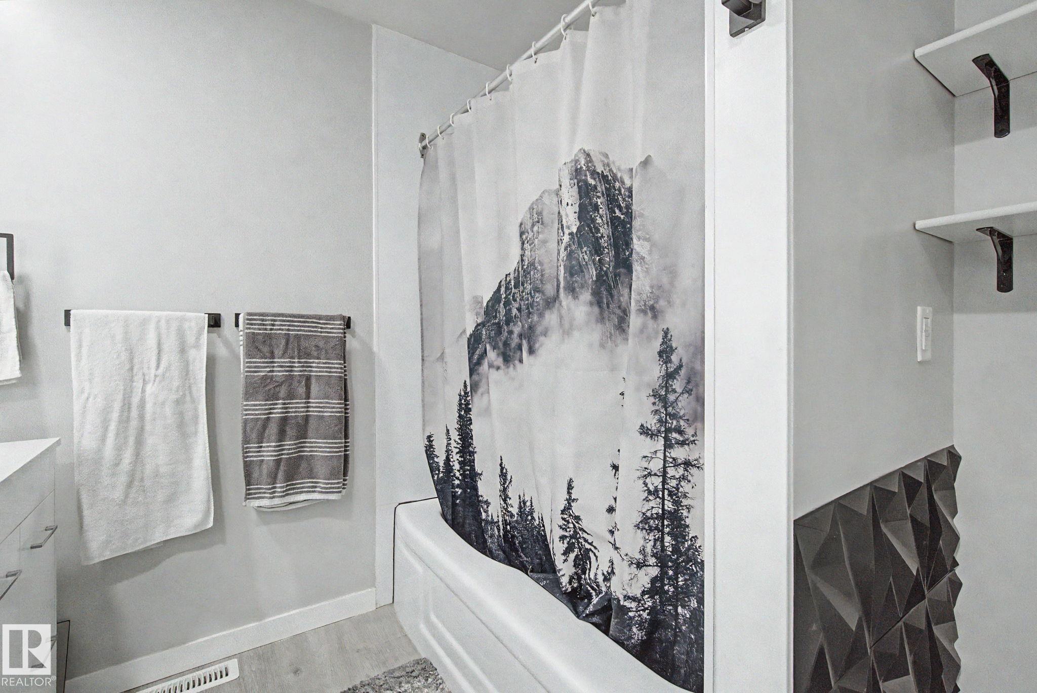 Photo 27 at 4315 46 Street, Meridian Heights, Stony Plain