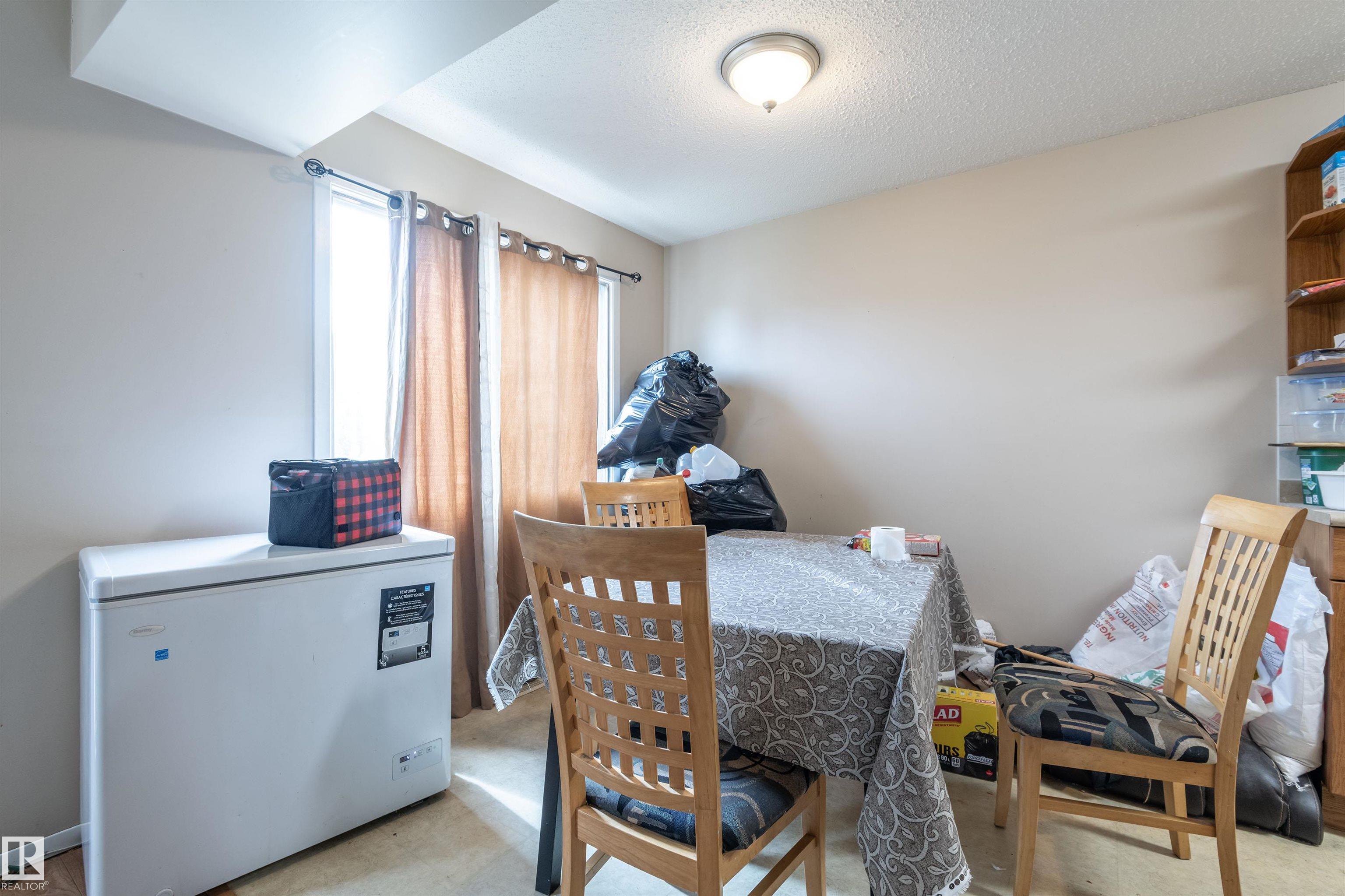 Photo 27 at 7115-7121 80 Avenue NW, King Edward Park, Edmonton