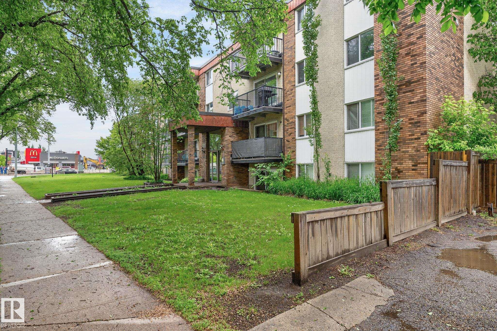 Photo 35 at 305 - 10335 117 Street NW, Wîhkwêntôwin, Edmonton