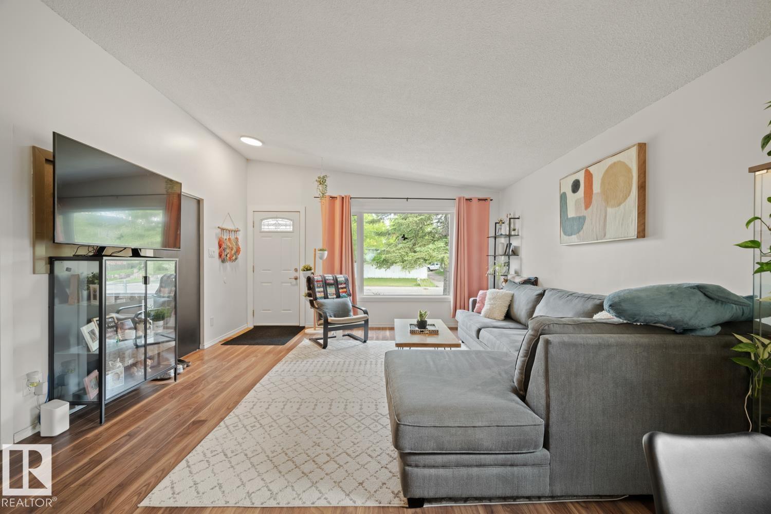 Photo 15 at 13408 118 Street NW, Kensington, Edmonton