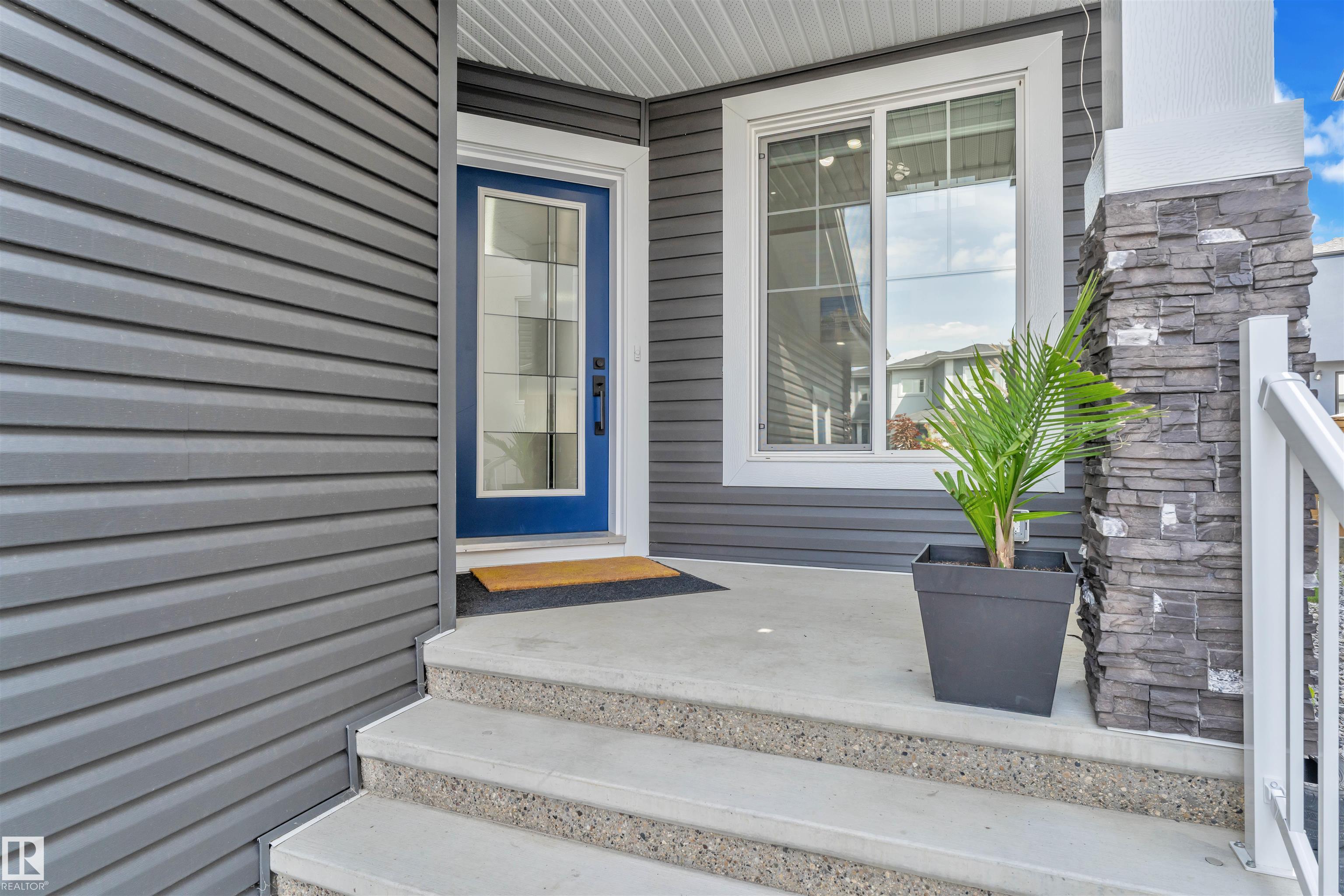 1809 18a Avenue NW, Laurel, Edmonton