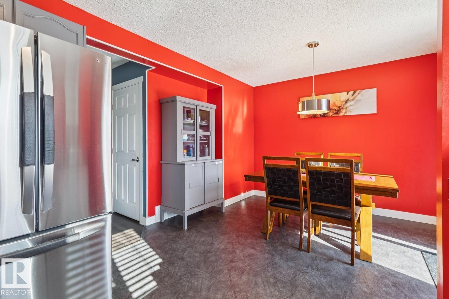 Photo 13 at 15043 132 Street NW, Cumberland, Edmonton