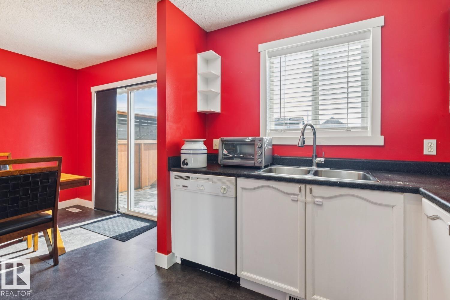 Photo 14 at 15043 132 Street NW, Cumberland, Edmonton
