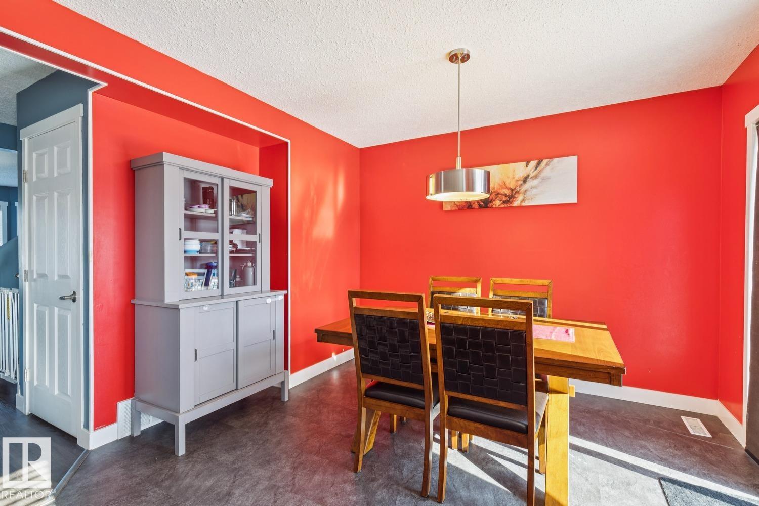 Photo 8 at 15043 132 Street NW, Cumberland, Edmonton