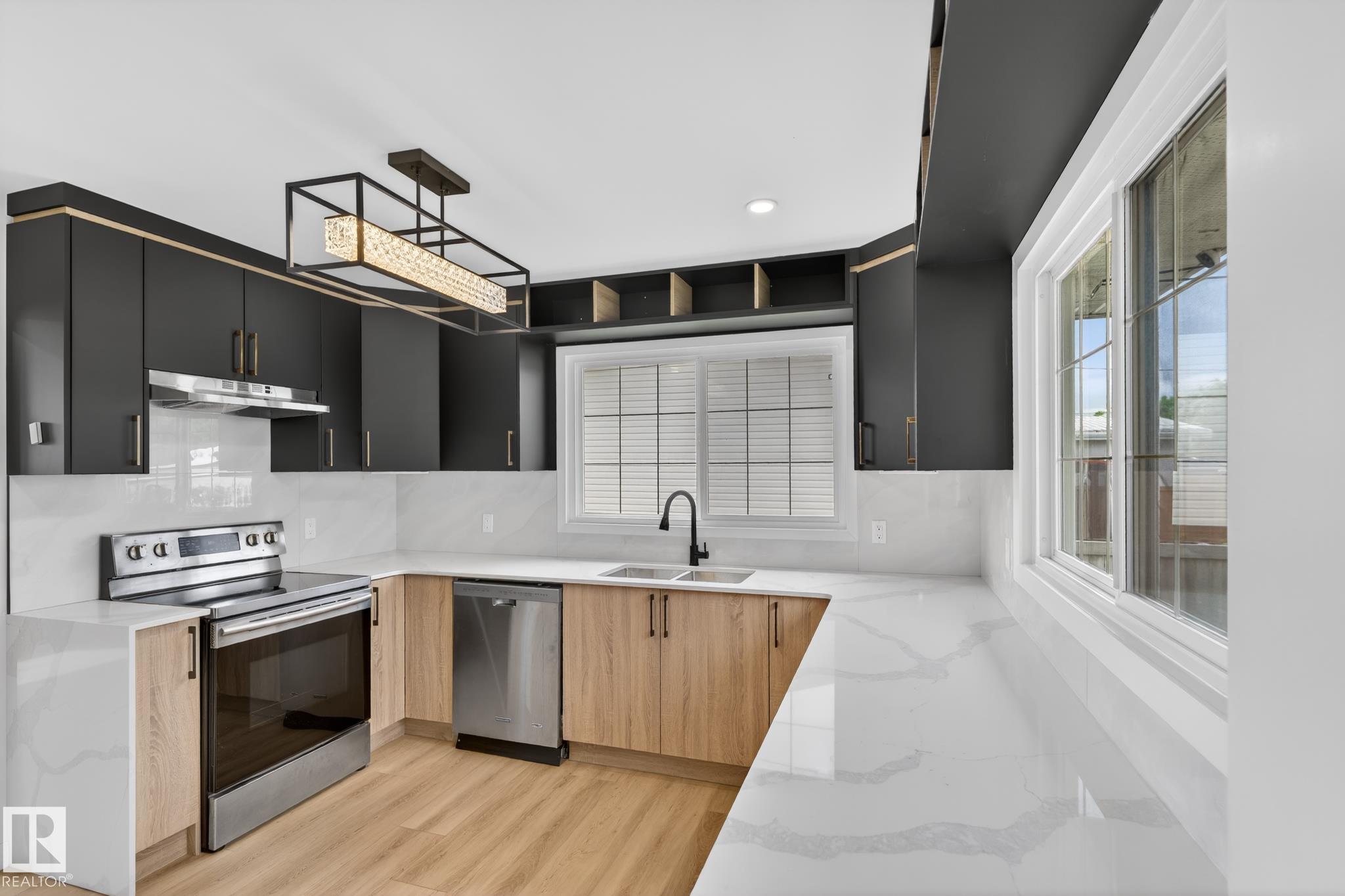 12936 132 Street NW, Athlone, Edmonton