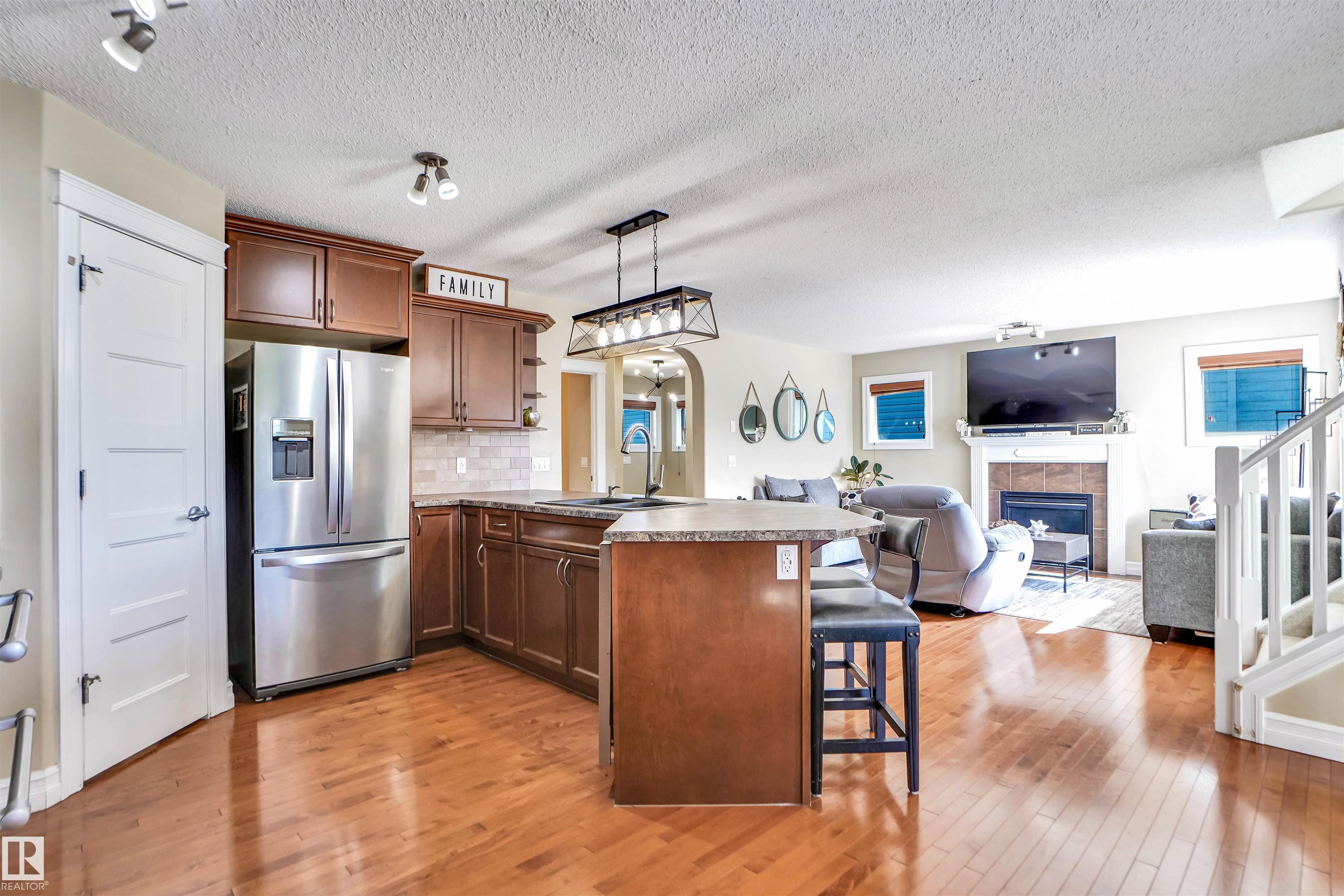 Photo 16 at 10114 93 Street Morinville Street, Morinville