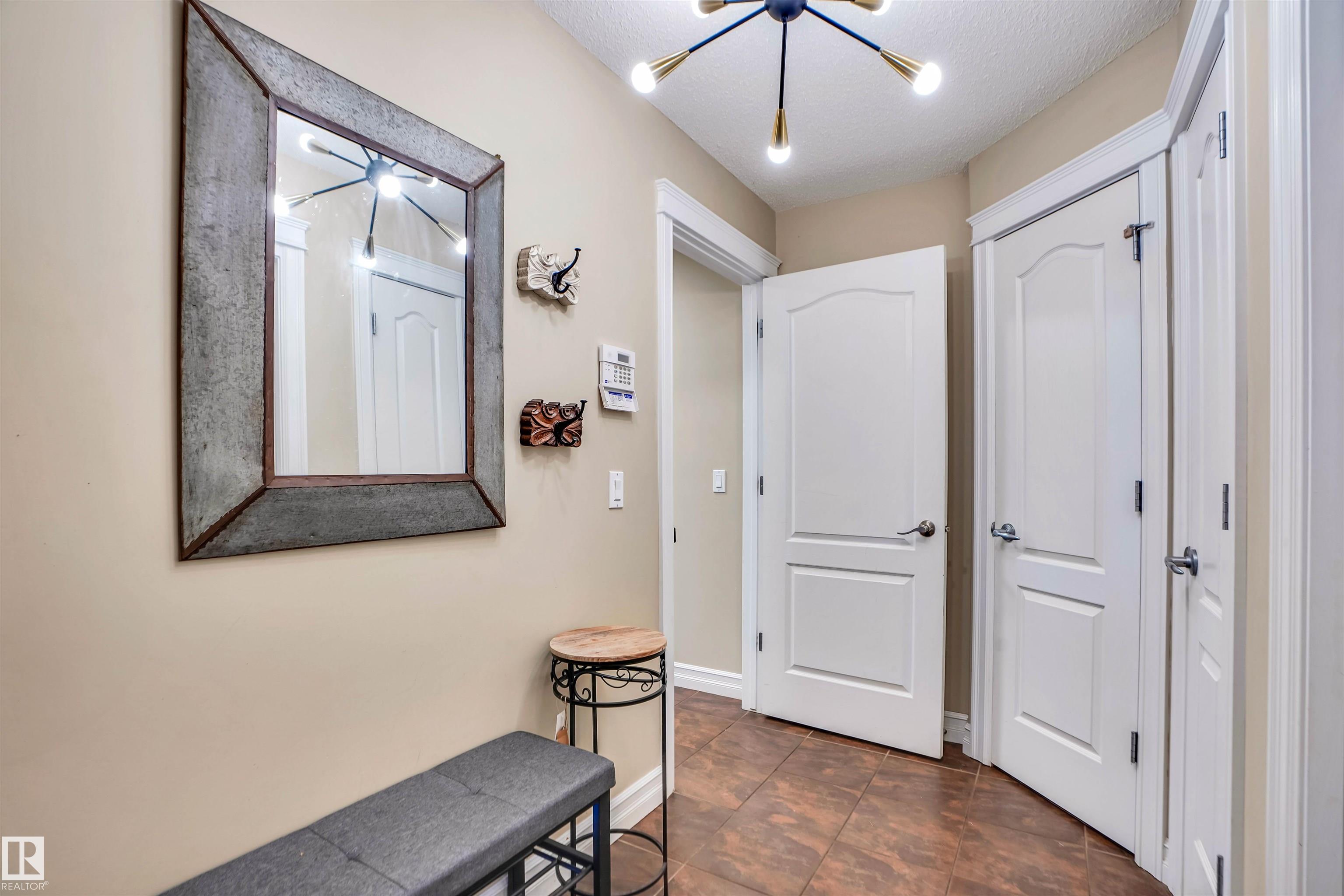 10114 93 Street Morinville Street, Morinville