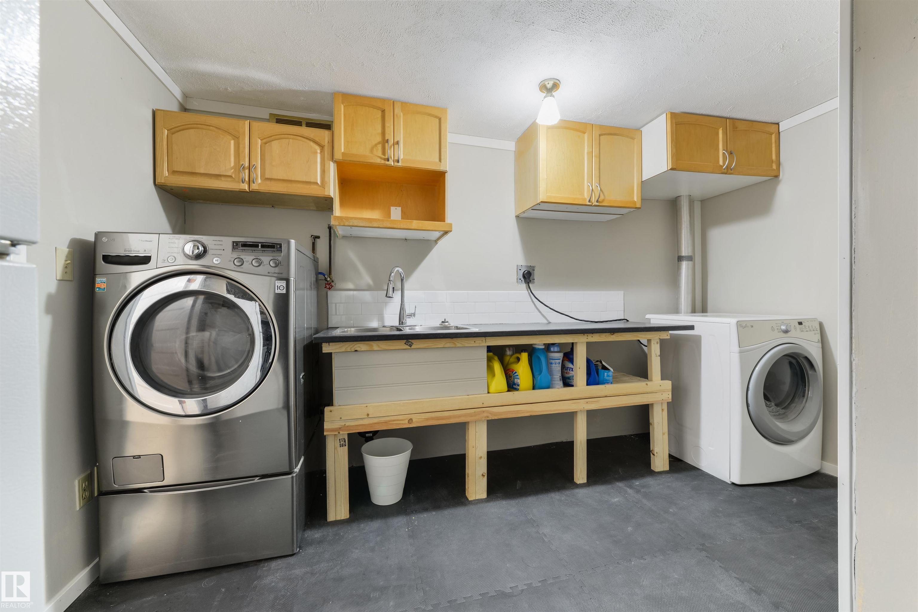 Photo 30 at 3 Benton Street, Brookwood, Spruce Grove