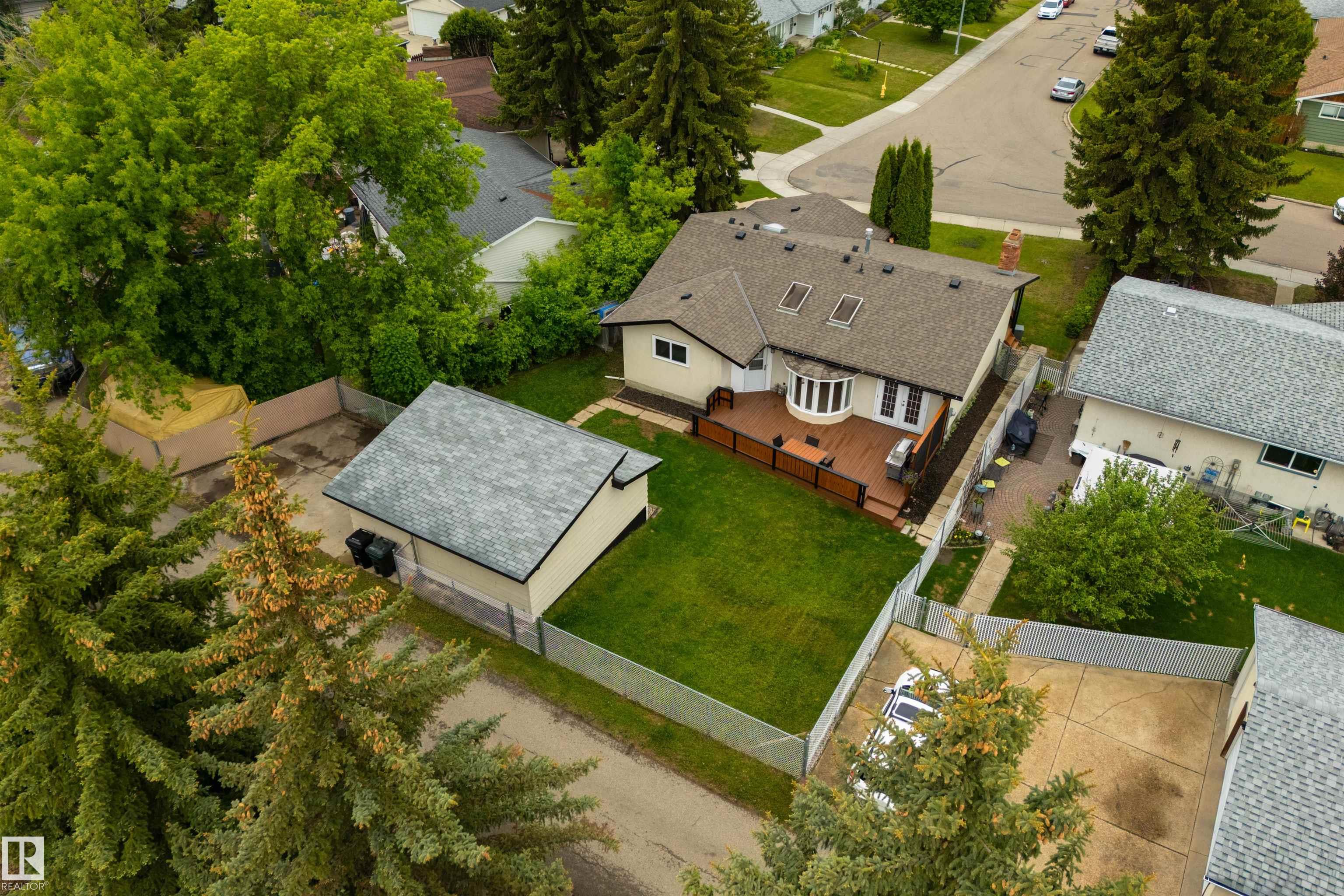 Photo 49 at 3 Benton Street, Brookwood, Spruce Grove