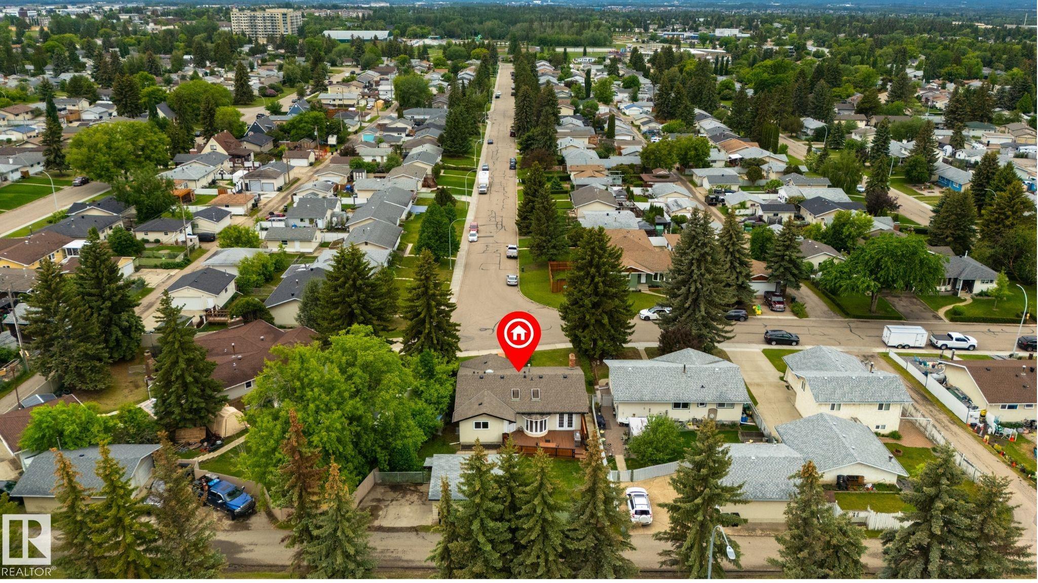 Photo 53 at 3 Benton Street, Brookwood, Spruce Grove