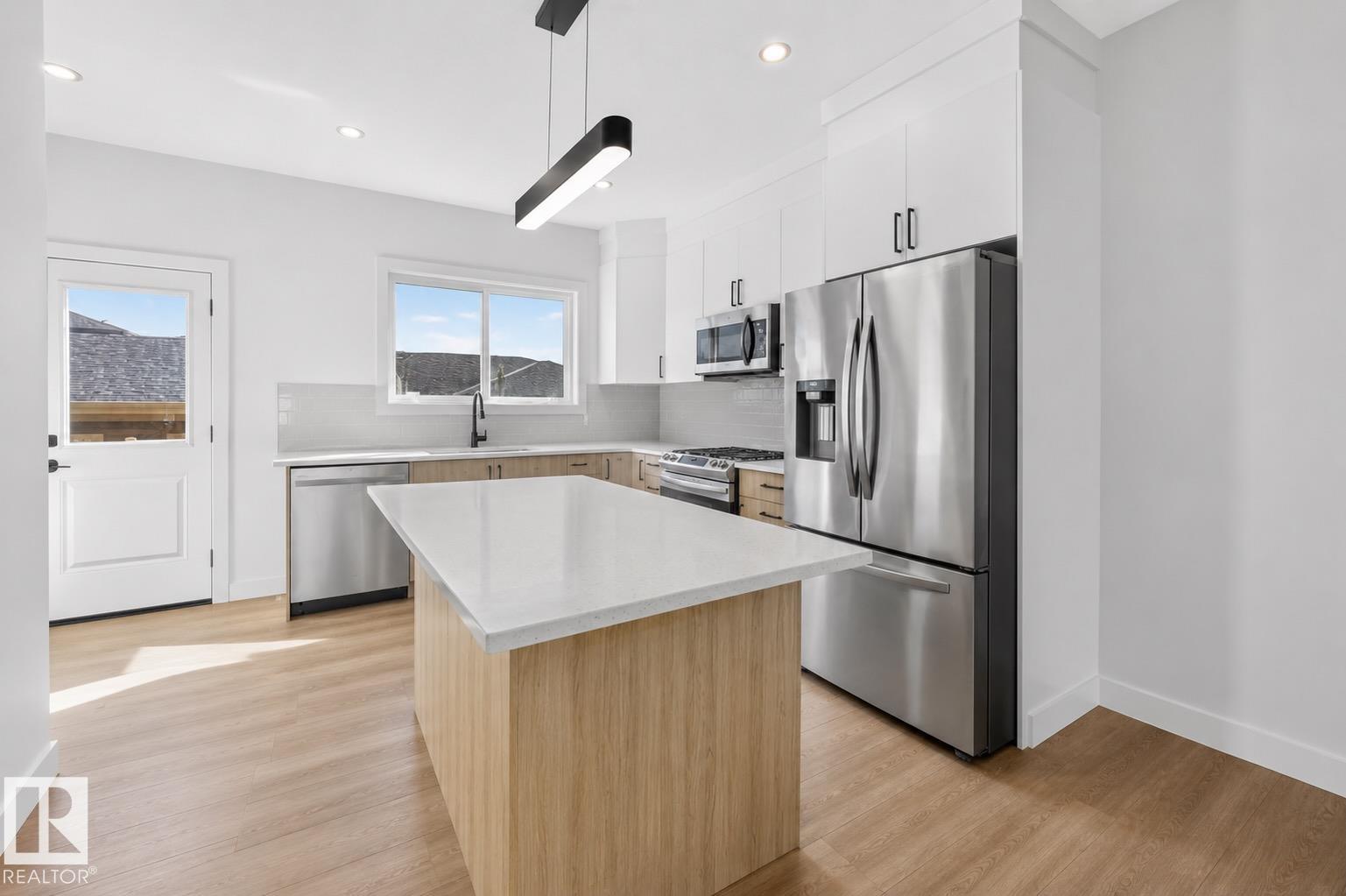 Photo 6 at 174 Castilian Boulevard, Cambrian, Sherwood Park