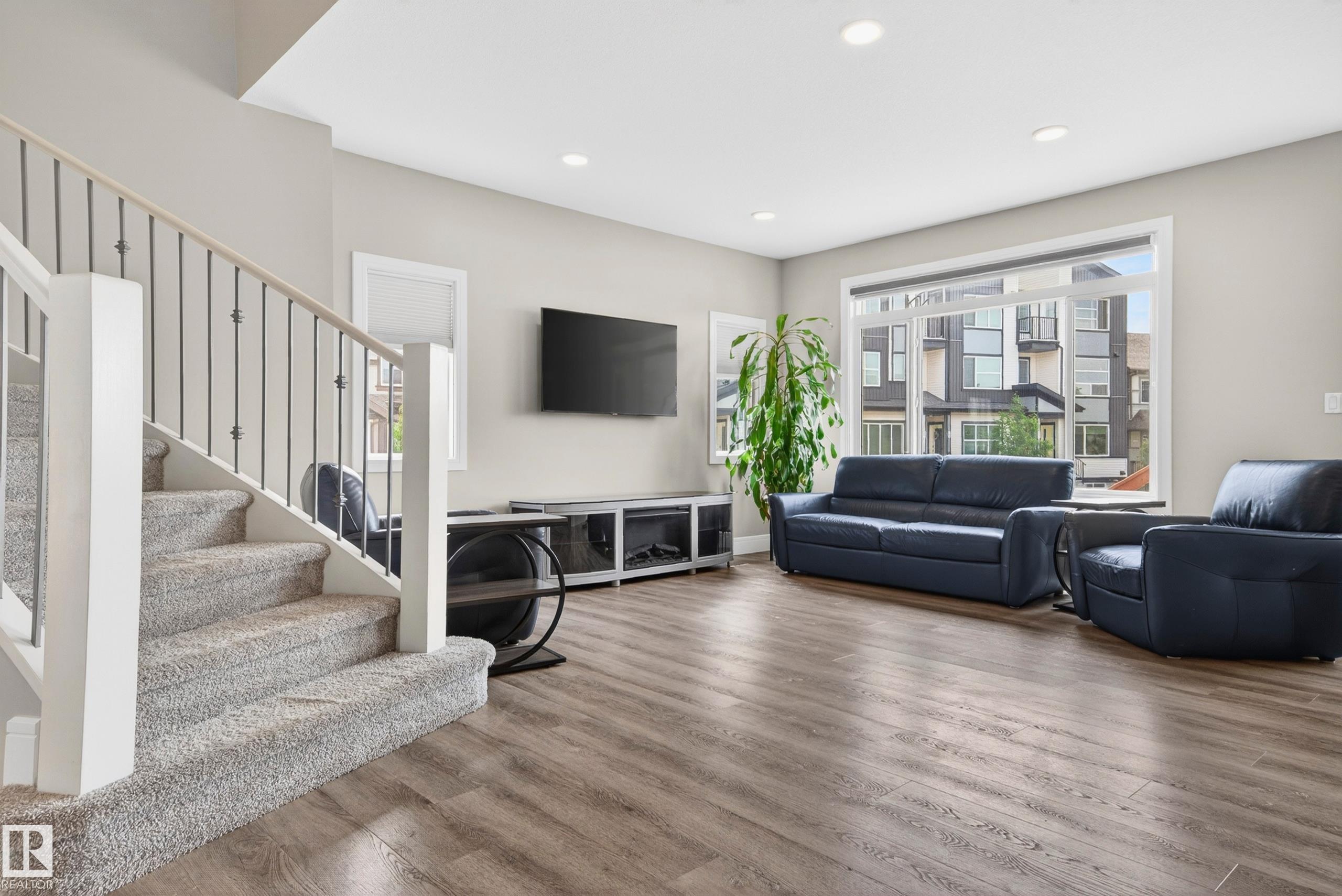 Photo 12 at 2083 Price Landing SW, Paisley, Edmonton