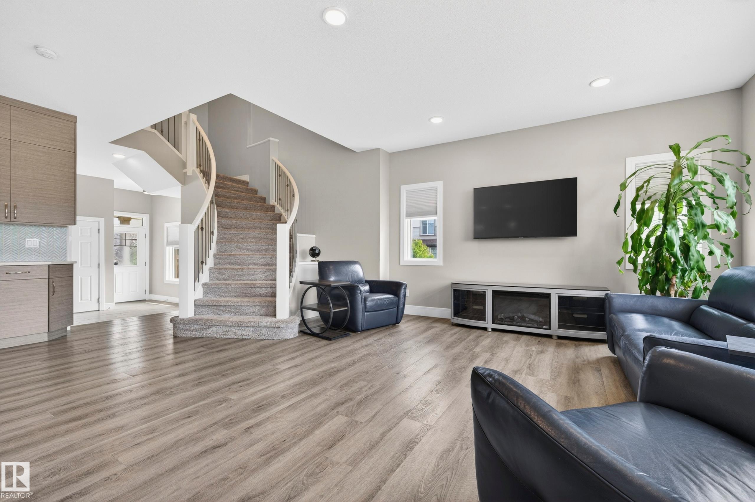 Photo 13 at 2083 Price Landing SW, Paisley, Edmonton